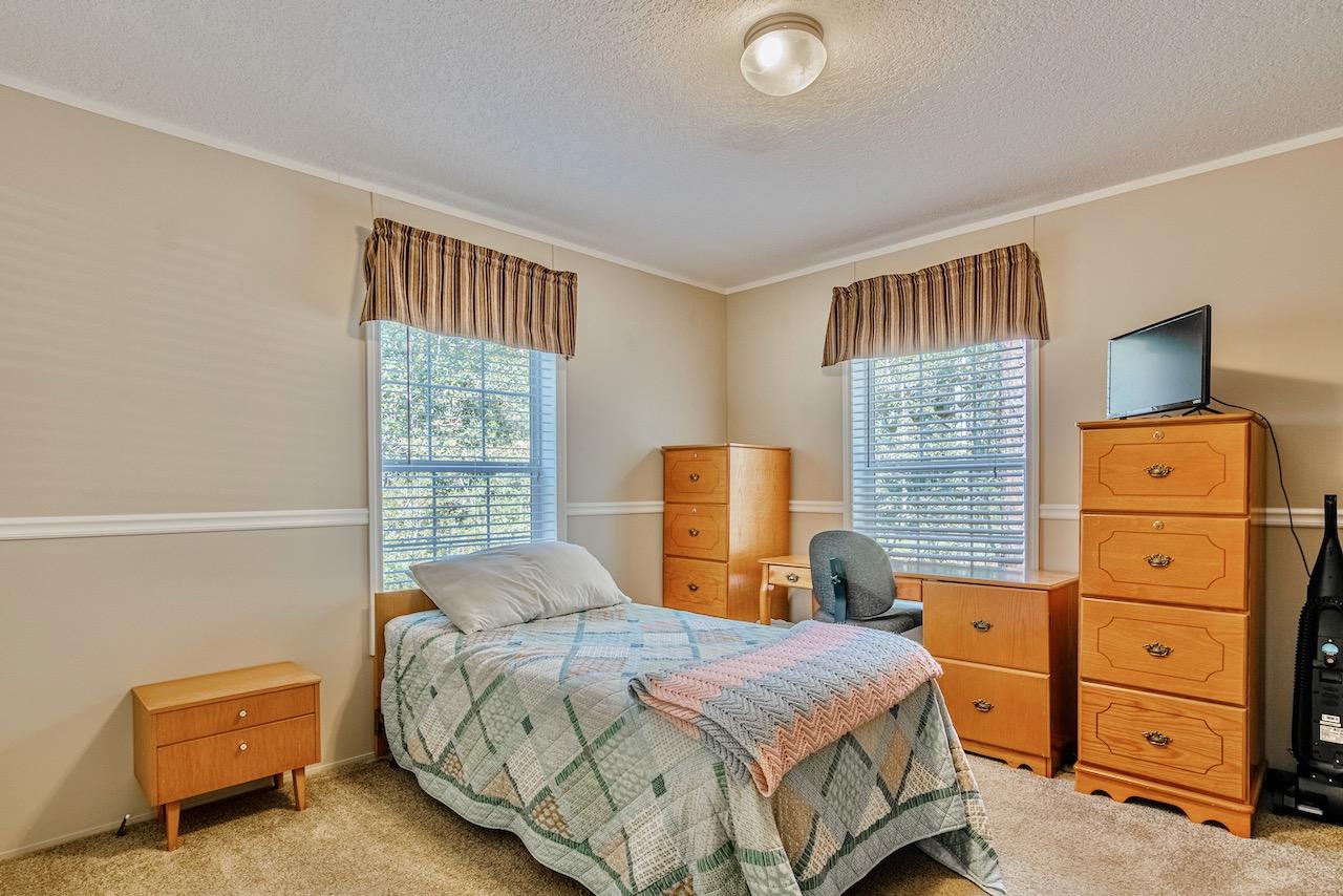 TOWN OF SANTA ROSA - Residential