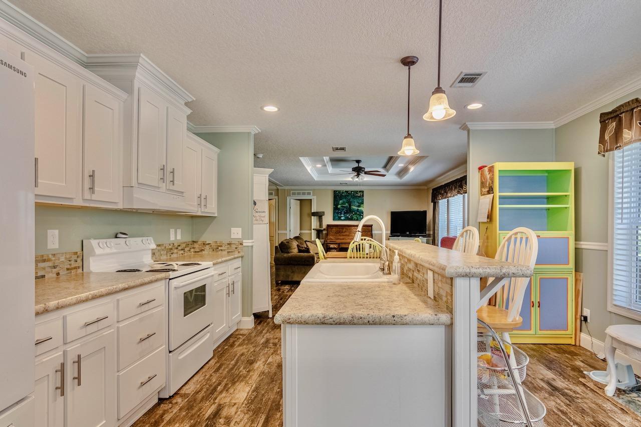 TOWN OF SANTA ROSA - Residential