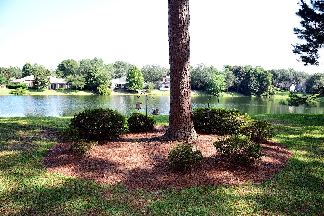 LAKESIDE CONDO AT BLUEWATER BAY - Residential