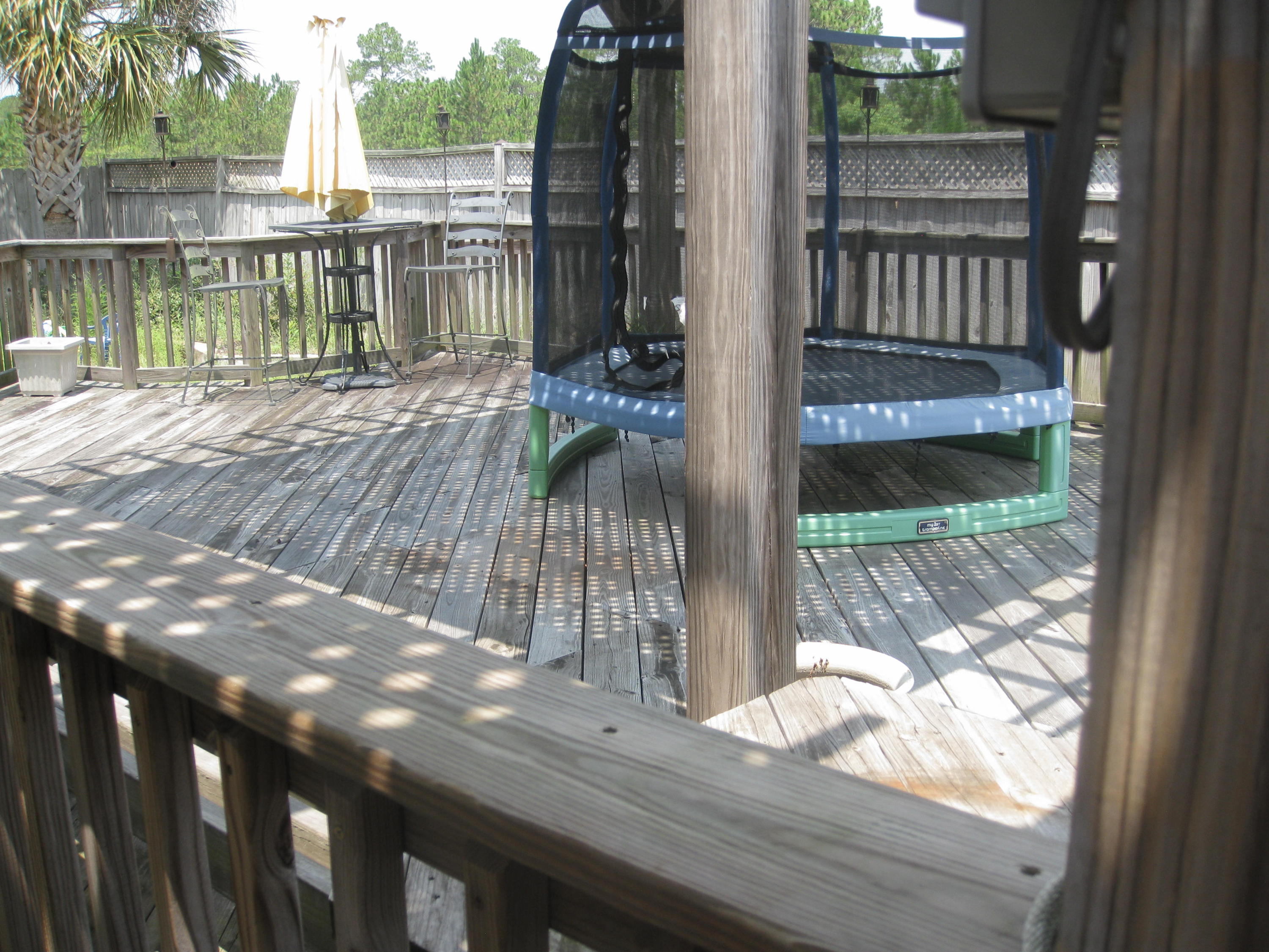 ASHBERRY WOODS - Residential