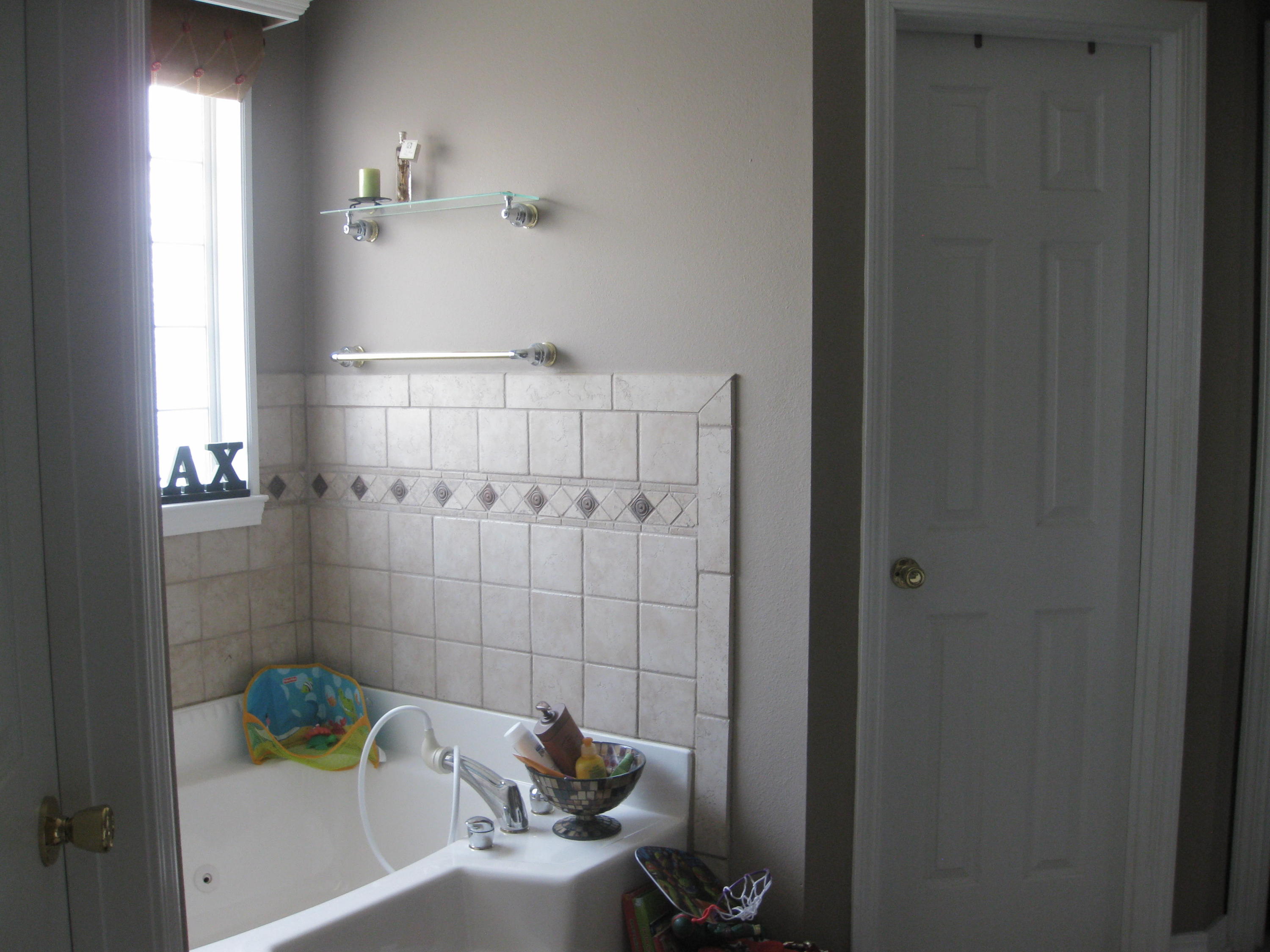 ASHBERRY WOODS - Residential