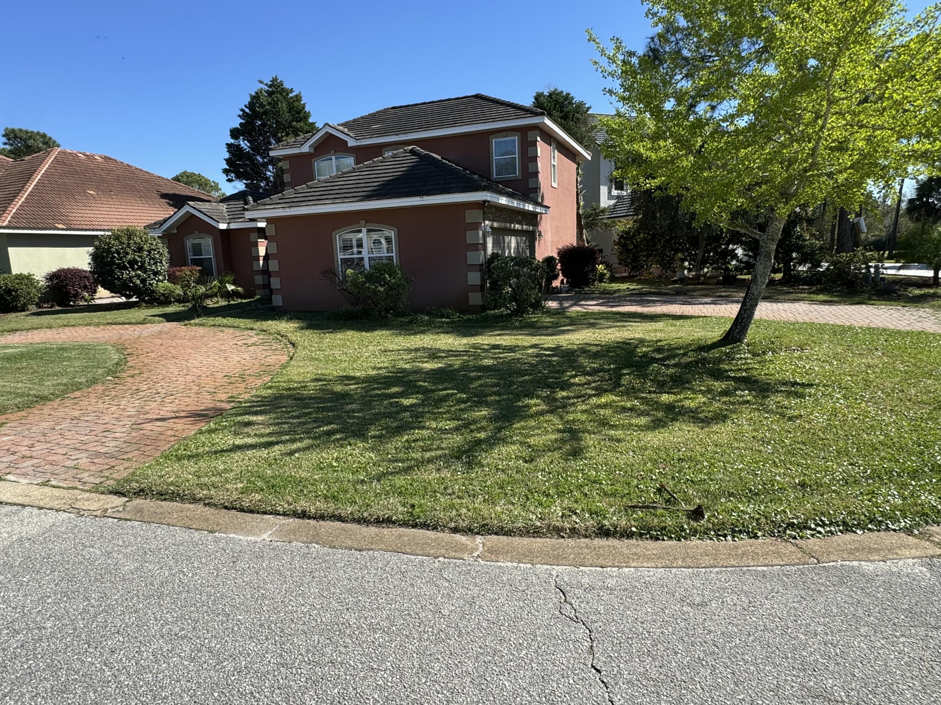 EMERALD BAY PH 1A - Residential