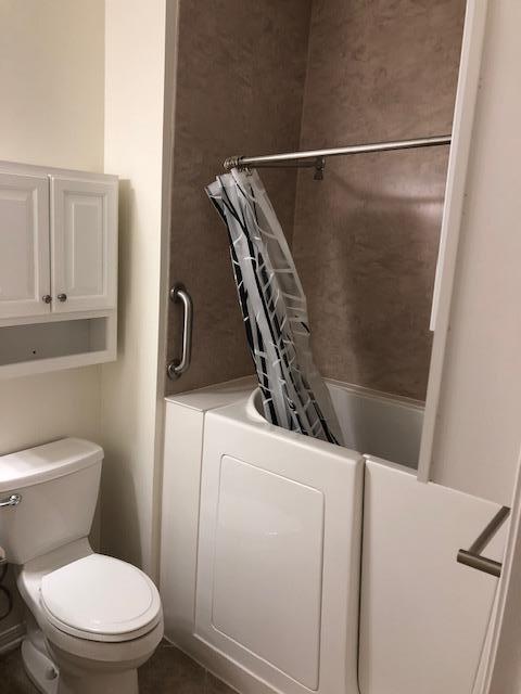 THE OAKS AT NICEVILLE - Residential