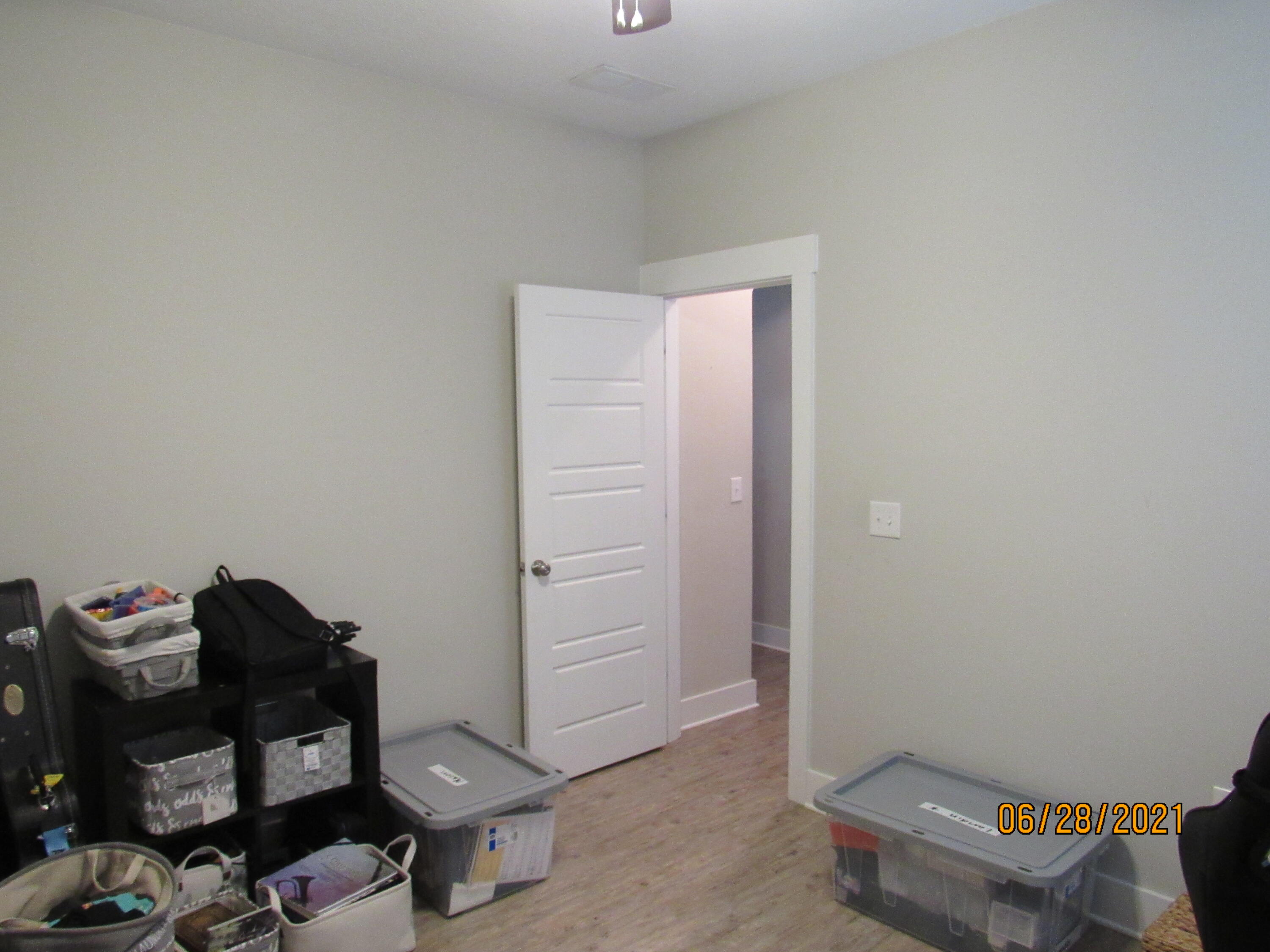 UNRECORDED SUBDIVISION - Residential Lease