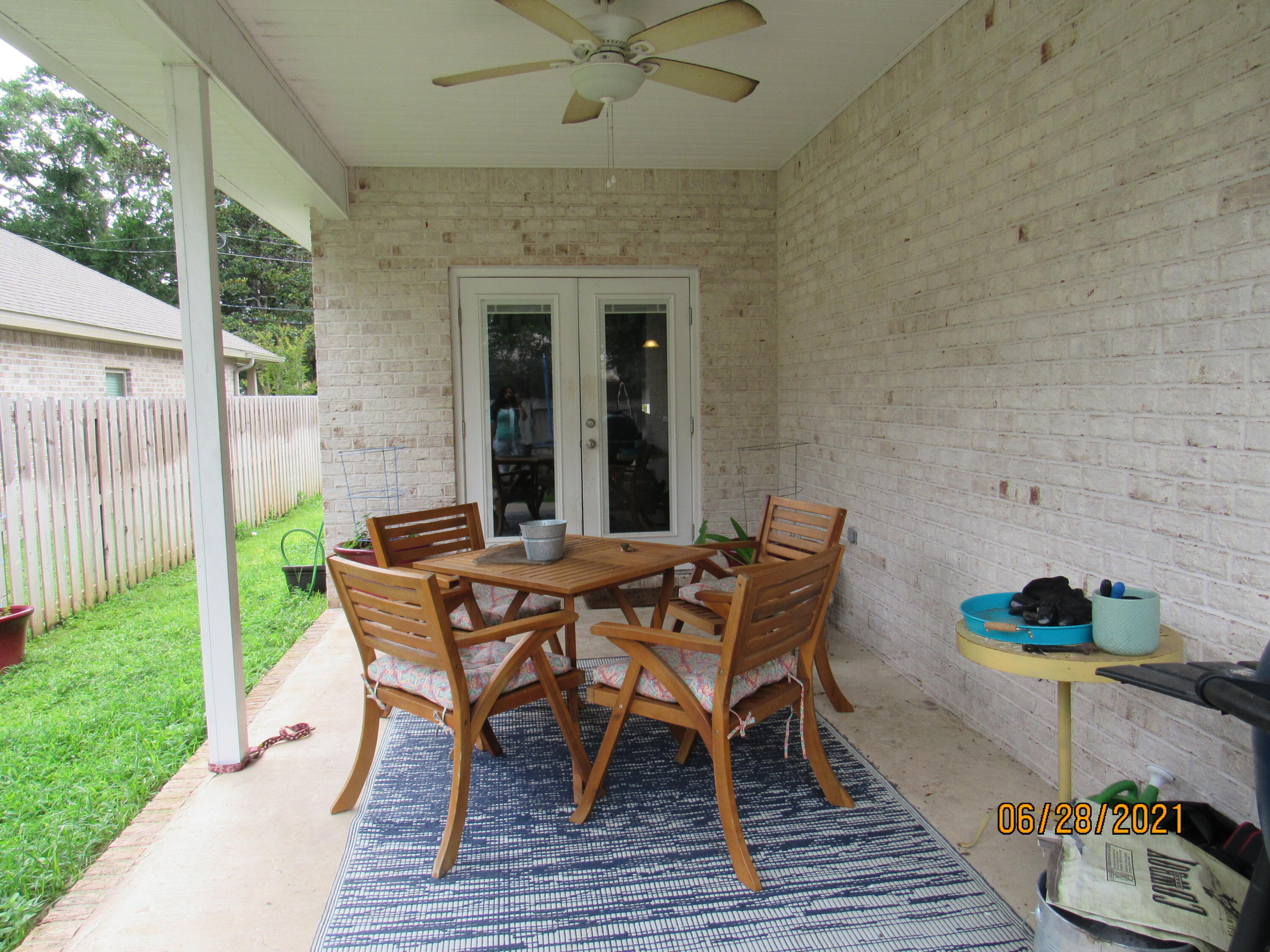 UNRECORDED SUBDIVISION - Residential Lease