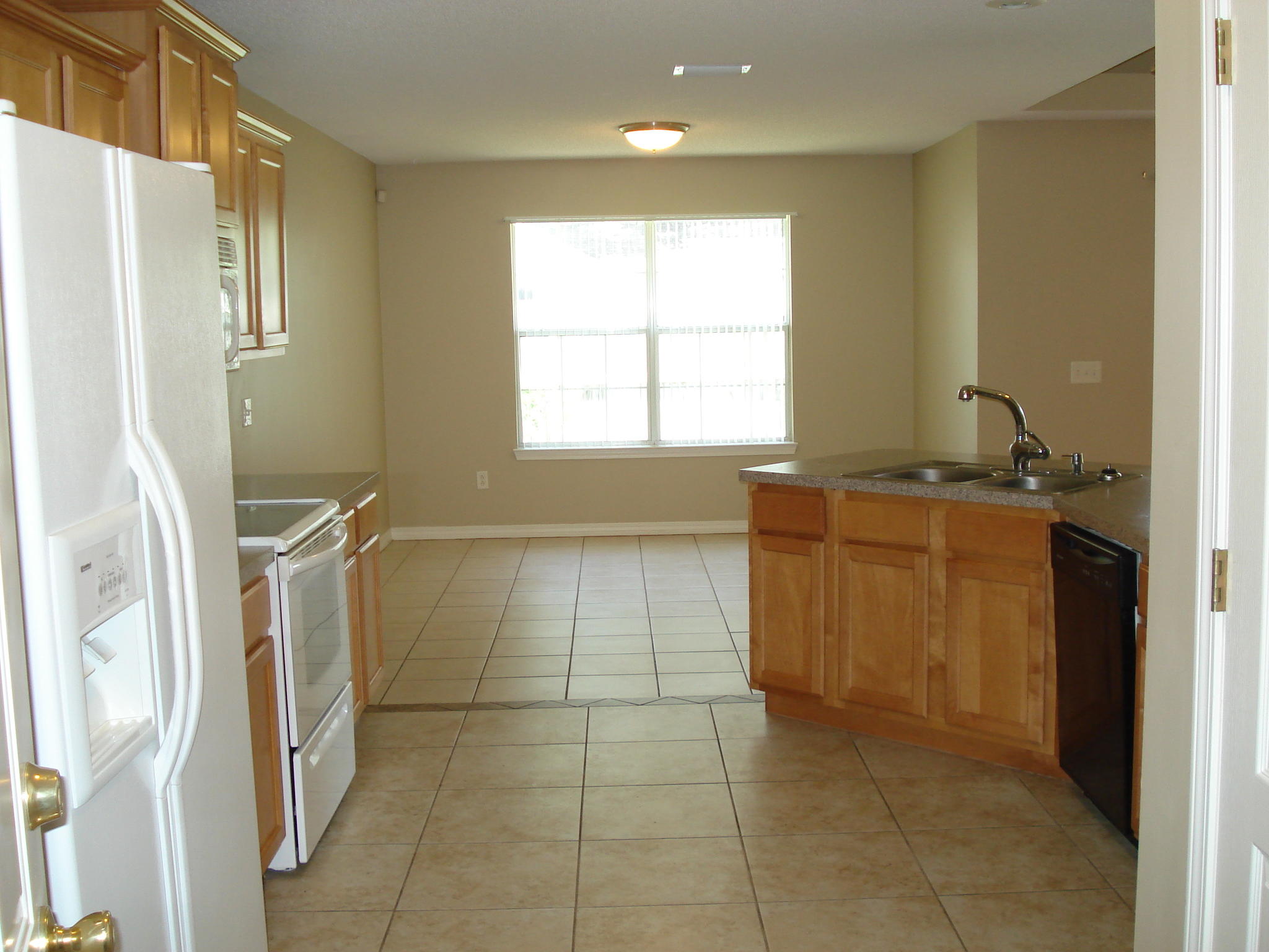 OAK PARK ESTATES - Residential