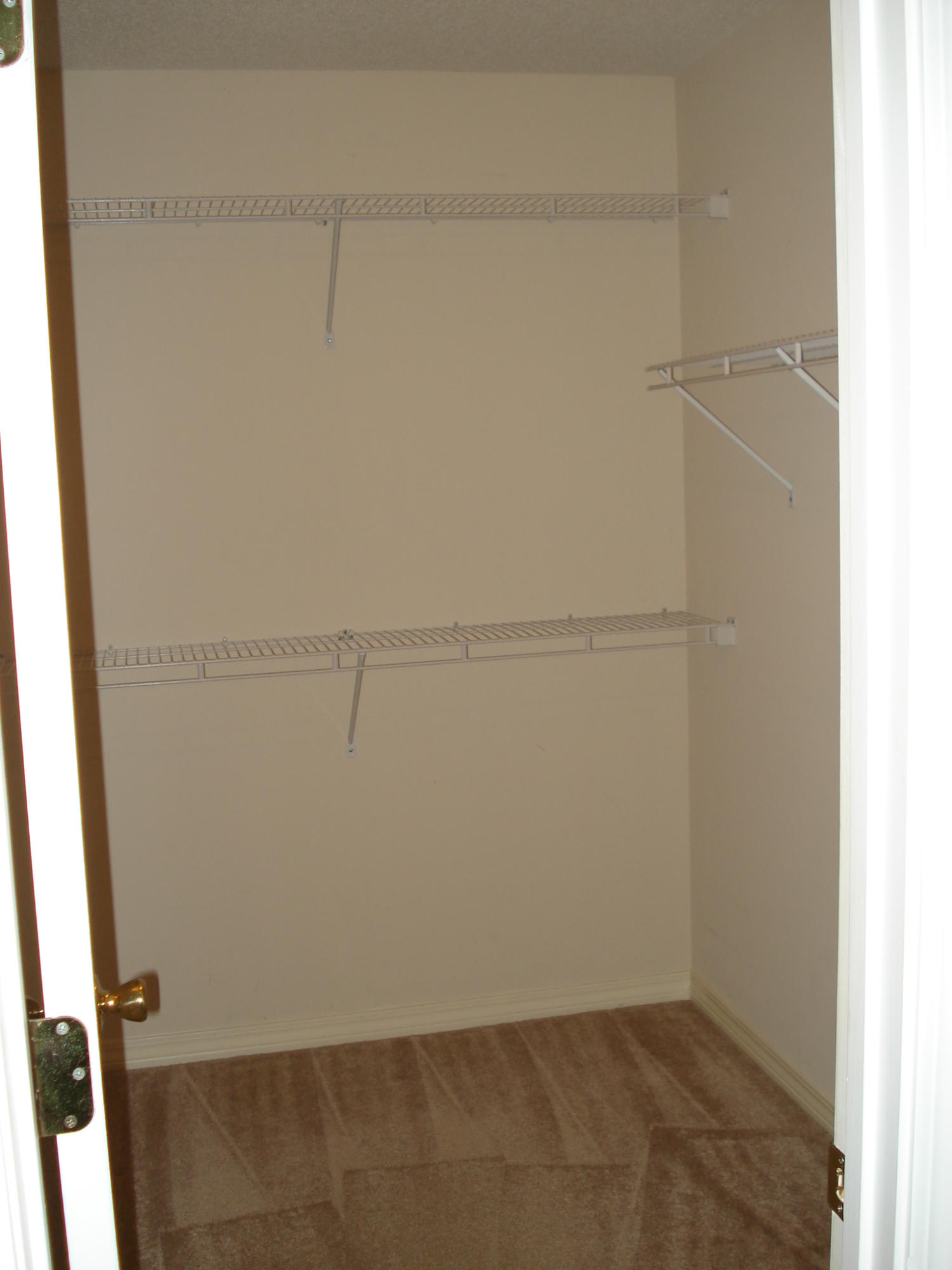 OAK PARK ESTATES - Residential