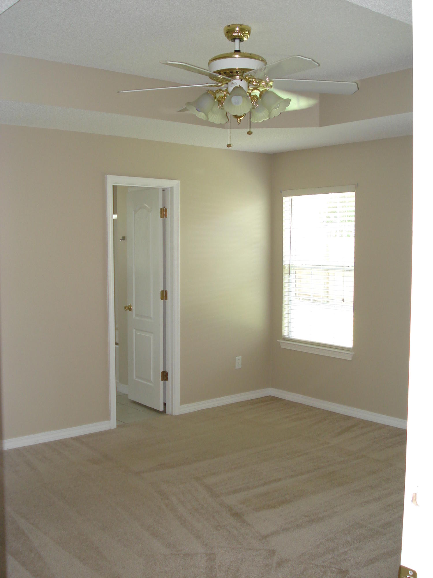 OAK PARK ESTATES - Residential