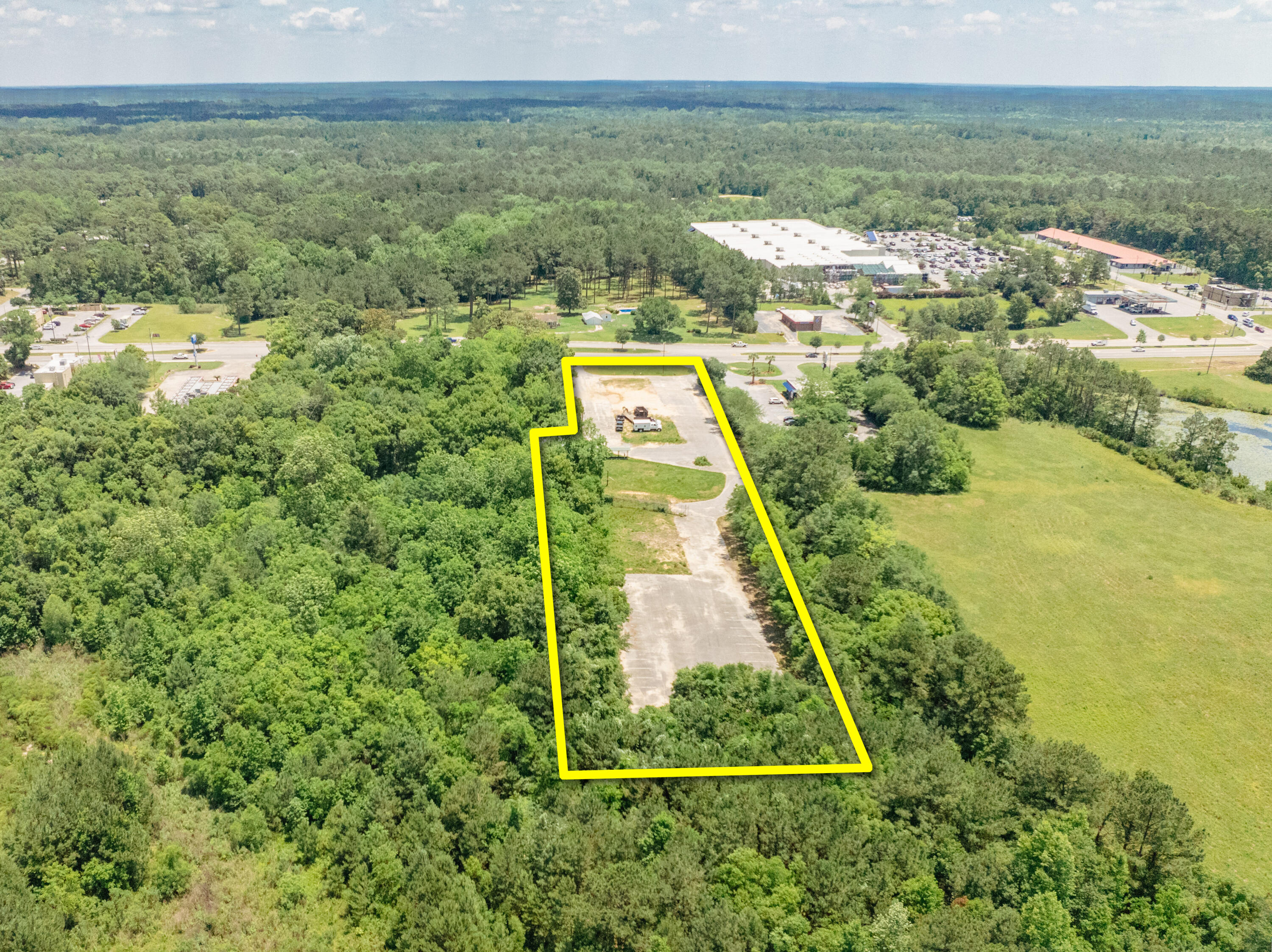 METES & BOUNDS - Land