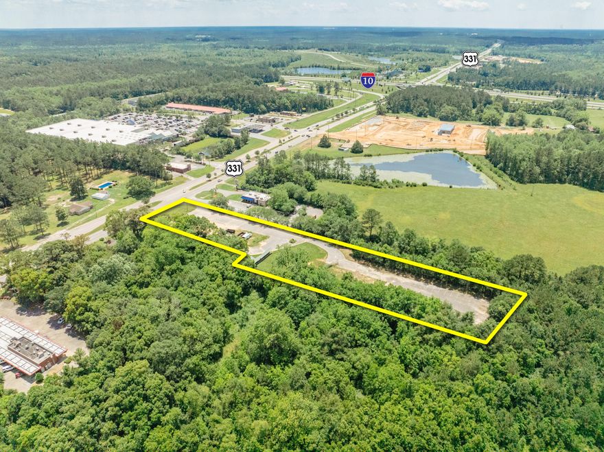 PRIME COMMERCIAL LOCATION! 3+/- Acres on US Highway 331 South in DeFuniak Springs, Florida of Walton County. Subject property is approximately 0.4+/- miles north of Interstate 10 and centrally located to South Walton County, Destin, Fort Walton, Panama City, and Crestview. According to the City of DeFuniak Springs Zoning Map, the subject property is zoned C-1, https://defuniaksprings.net/1168/Zoning-Ordinance-Zoning-Map. Existing survey is located under the Documents Tab.