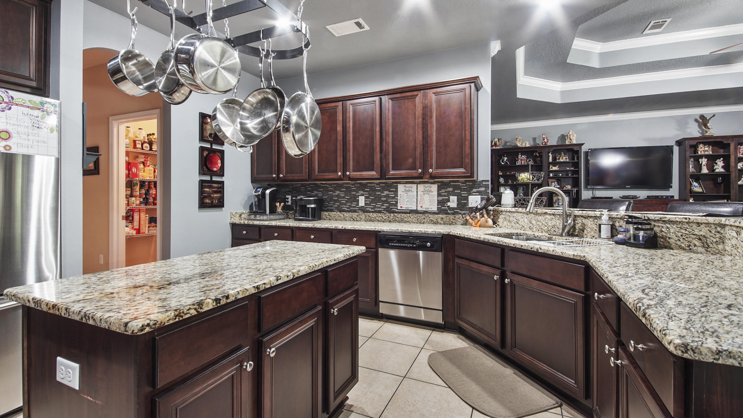 HAMMOCK BAY - Residential