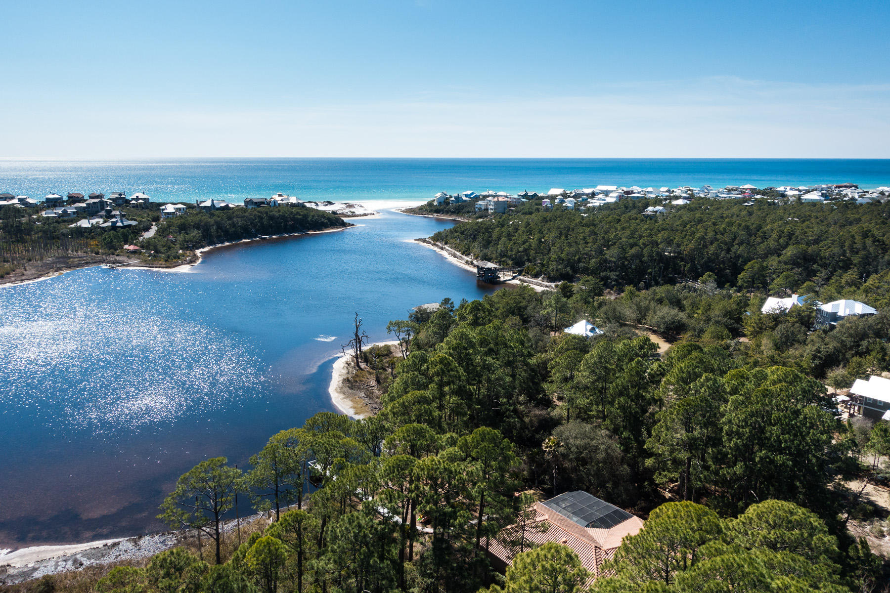 CRESCENT CAYE - Land