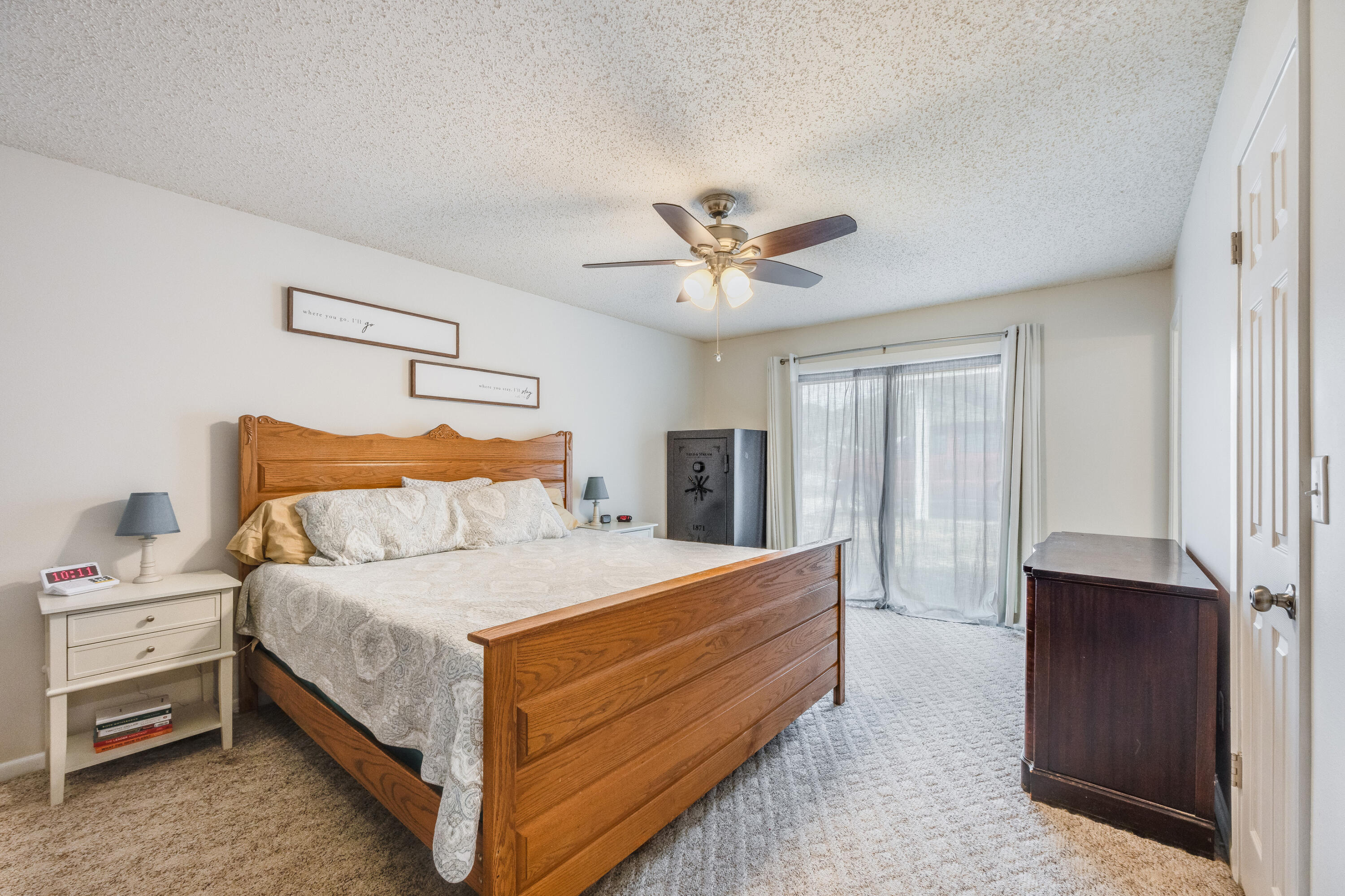 VALPARAISO PINECREST 6 - Residential