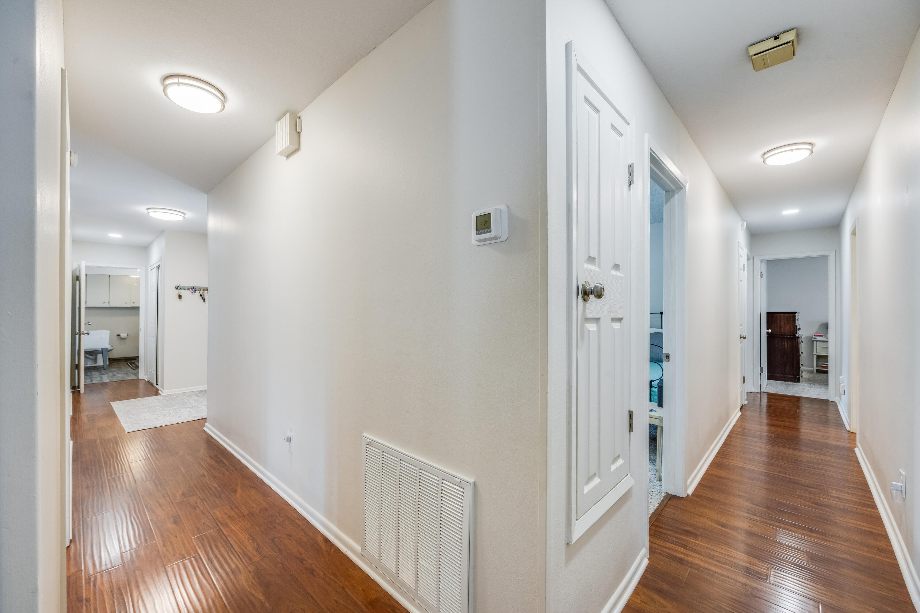 VALPARAISO PINECREST 6 - Residential