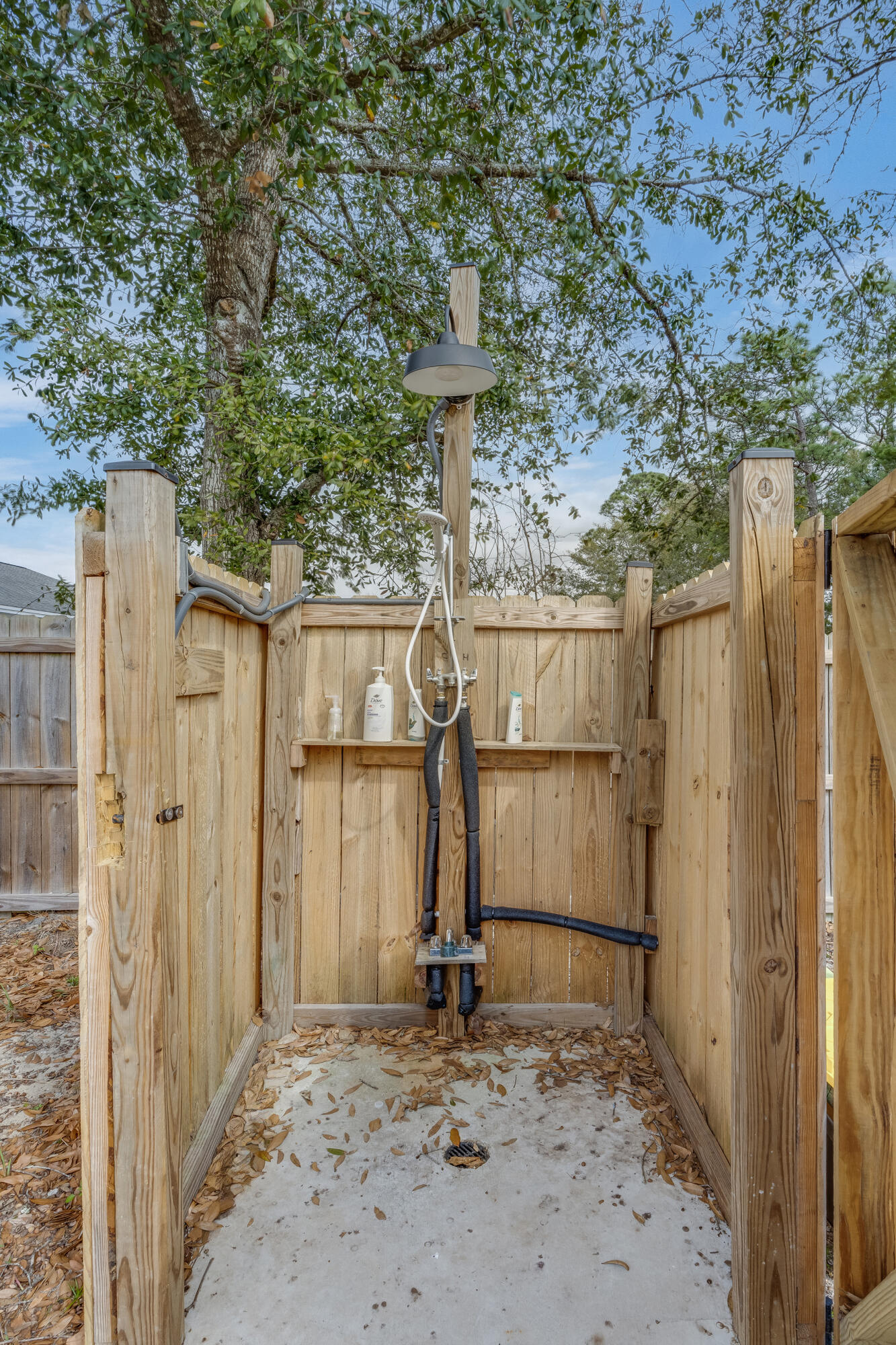 VALPARAISO PINECREST 6 - Residential