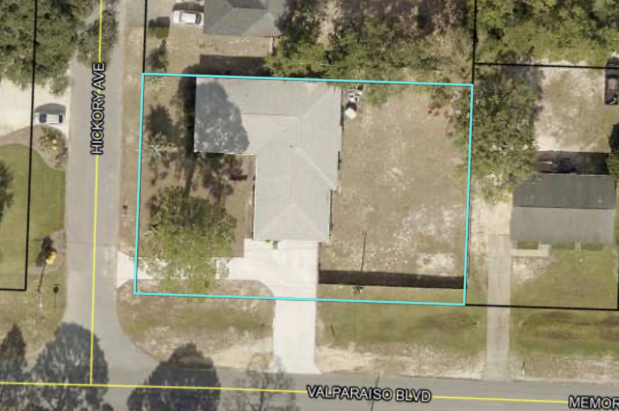 VALPARAISO PINECREST 6 - Residential