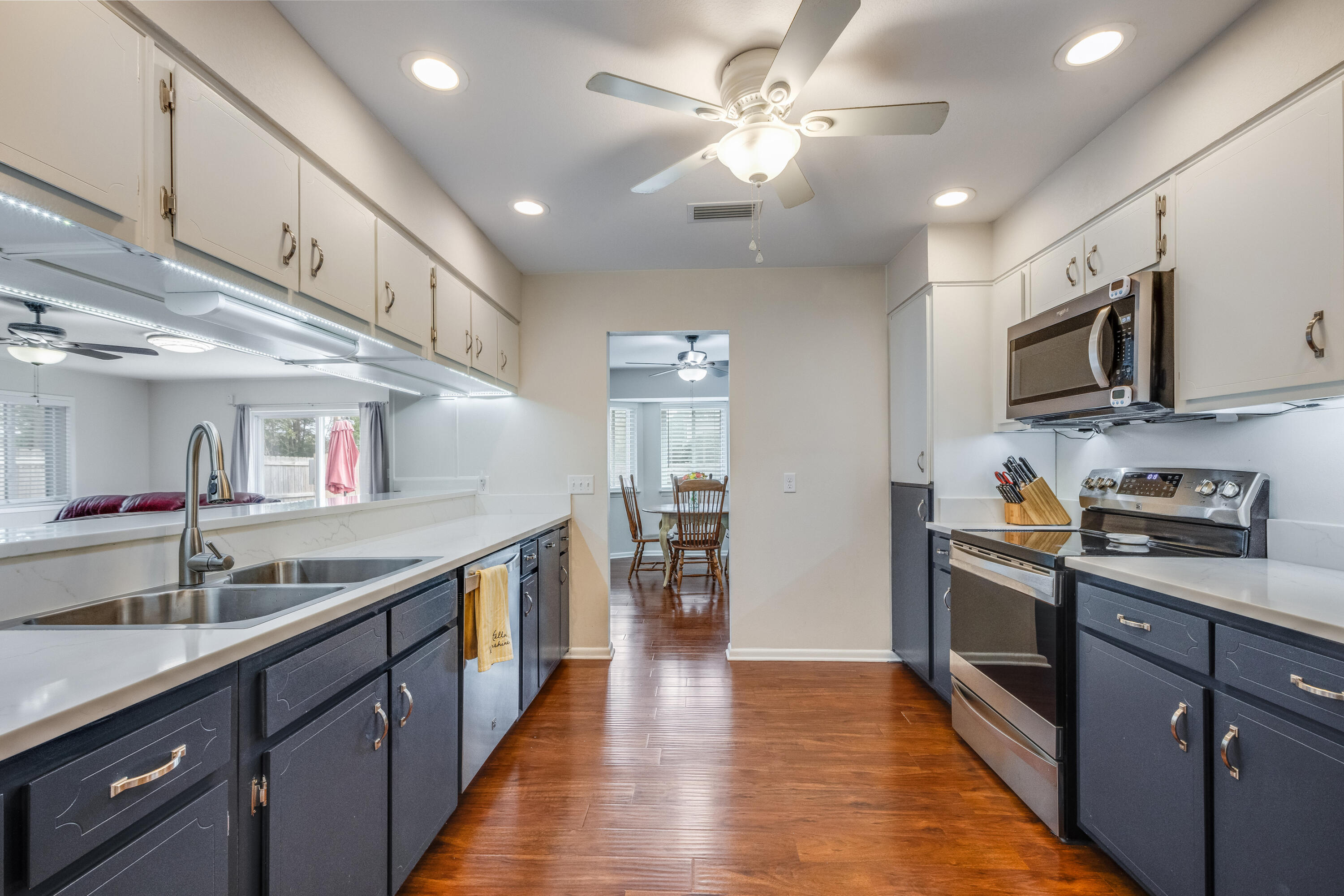 VALPARAISO PINECREST 6 - Residential