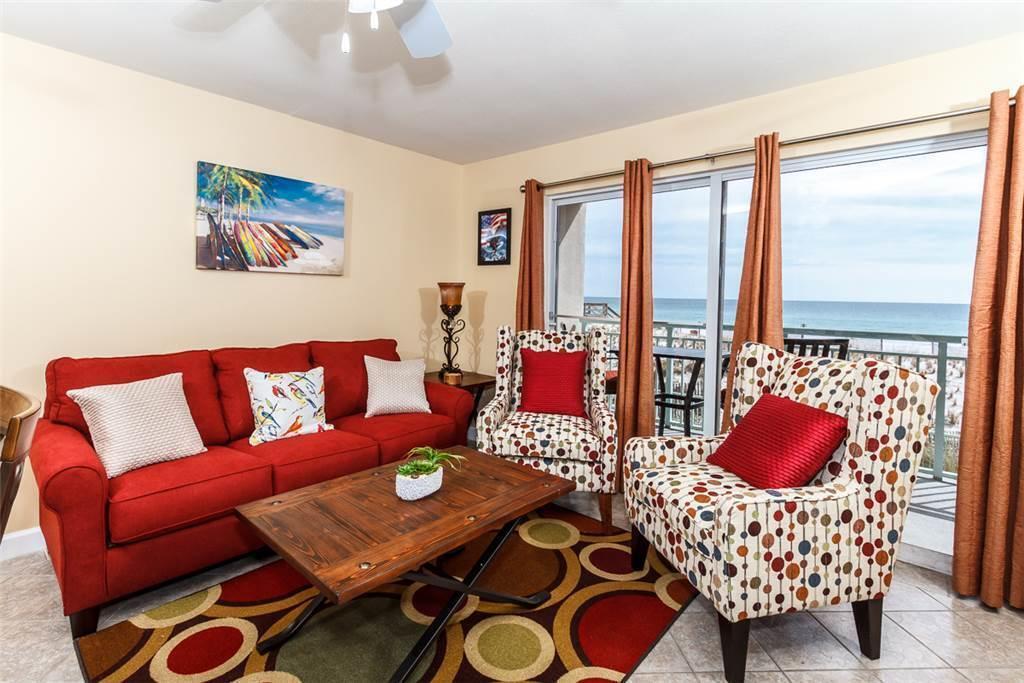 PELICAN ISLE - Residential