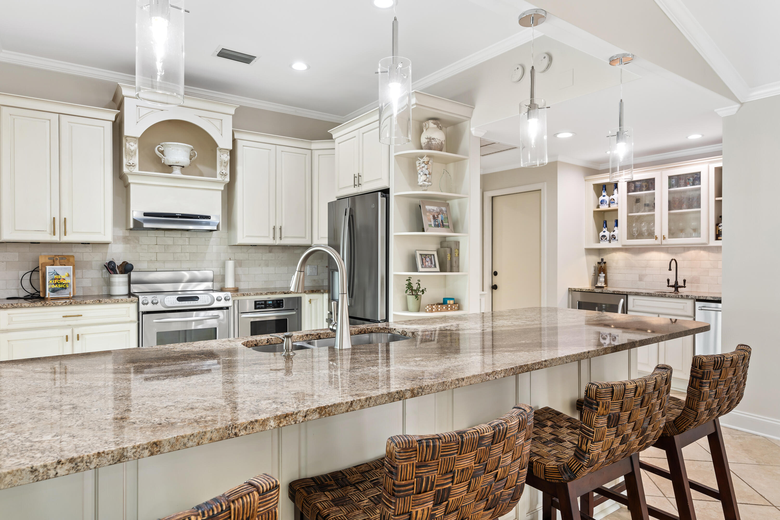 ST ANDREWS DRIVE AT SANDESTIN - Residential