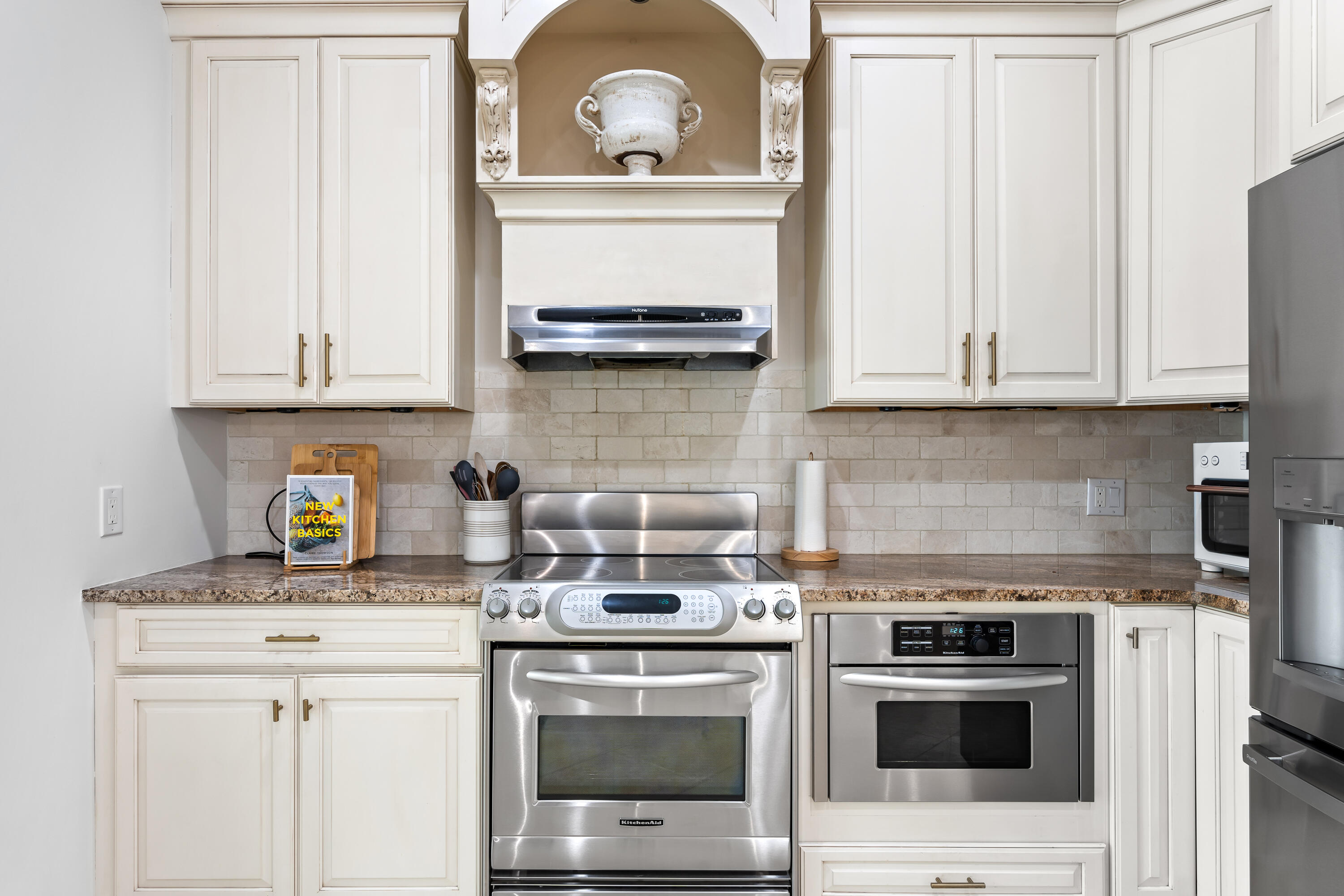 ST ANDREWS DRIVE AT SANDESTIN - Residential