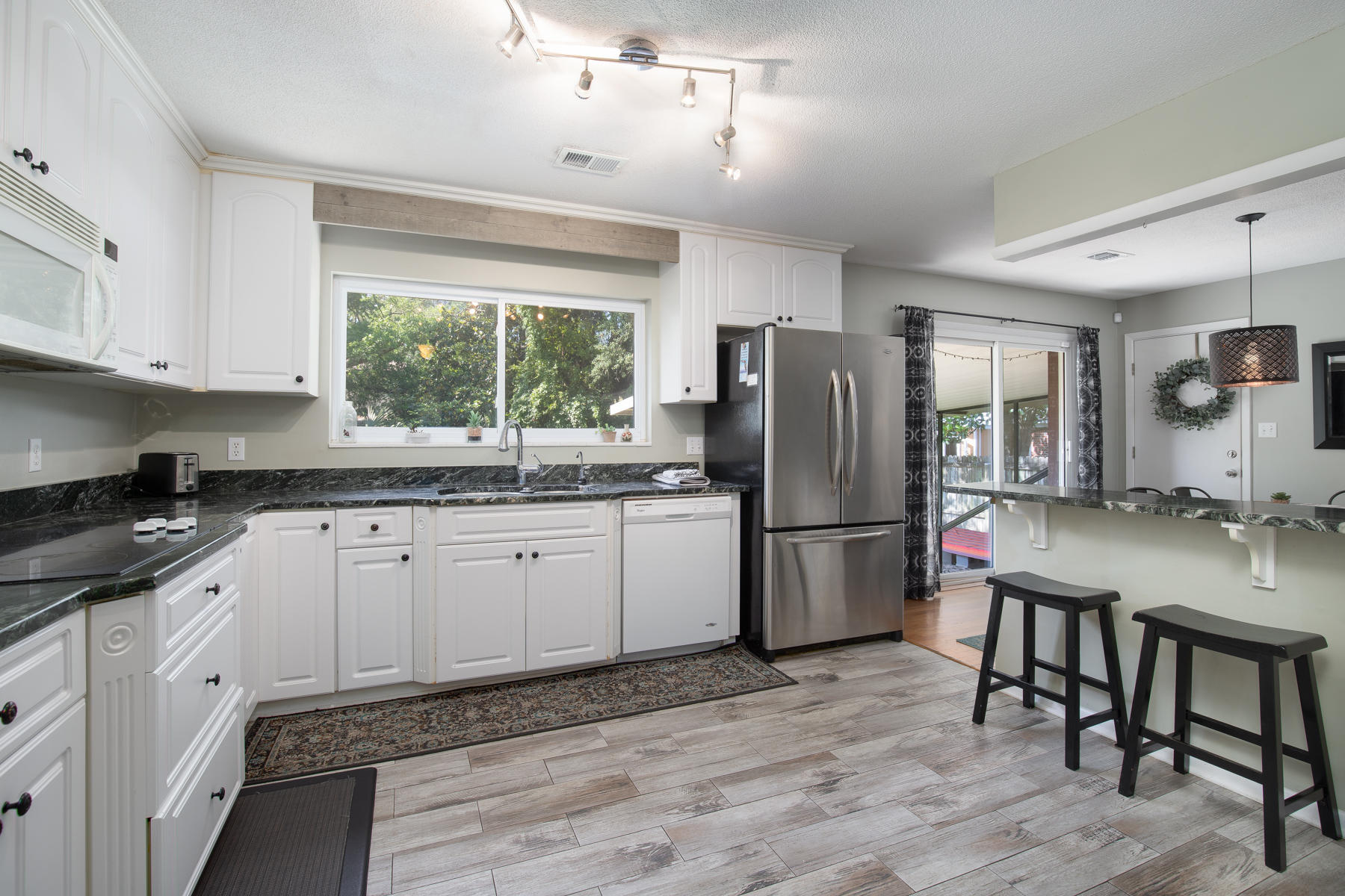 Yacht Club Estates - Residential