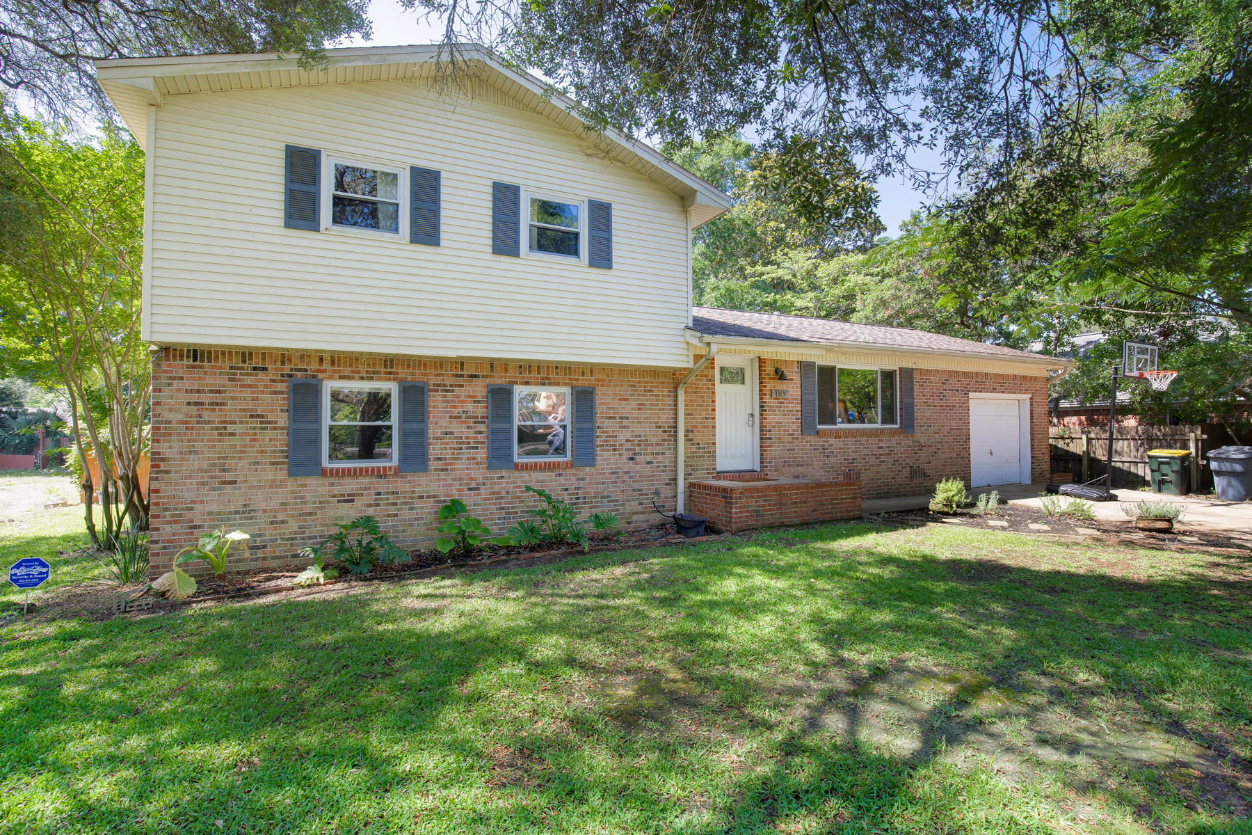 Yacht Club Estates - Residential