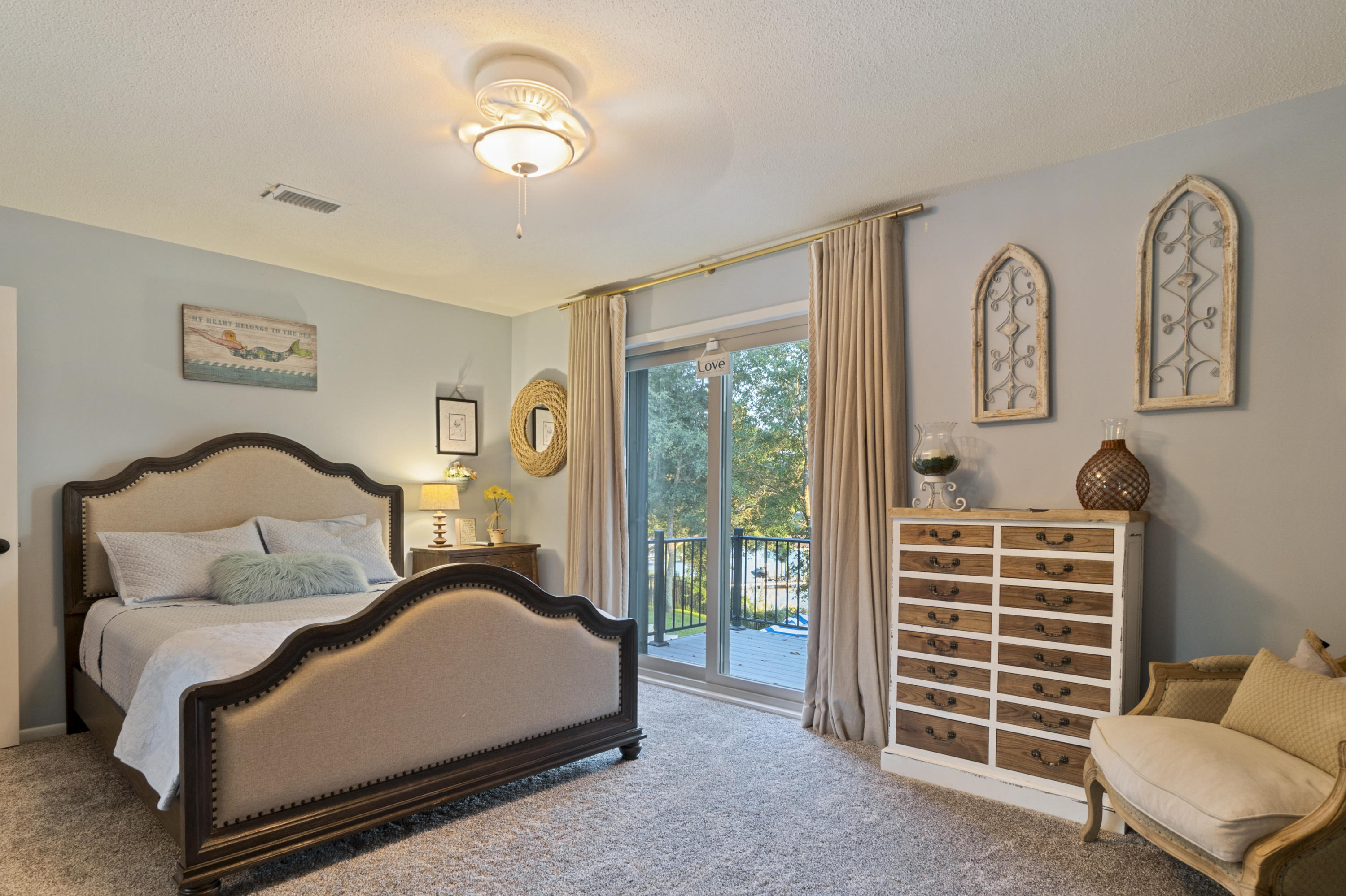 BAYOU POQUITO - Residential