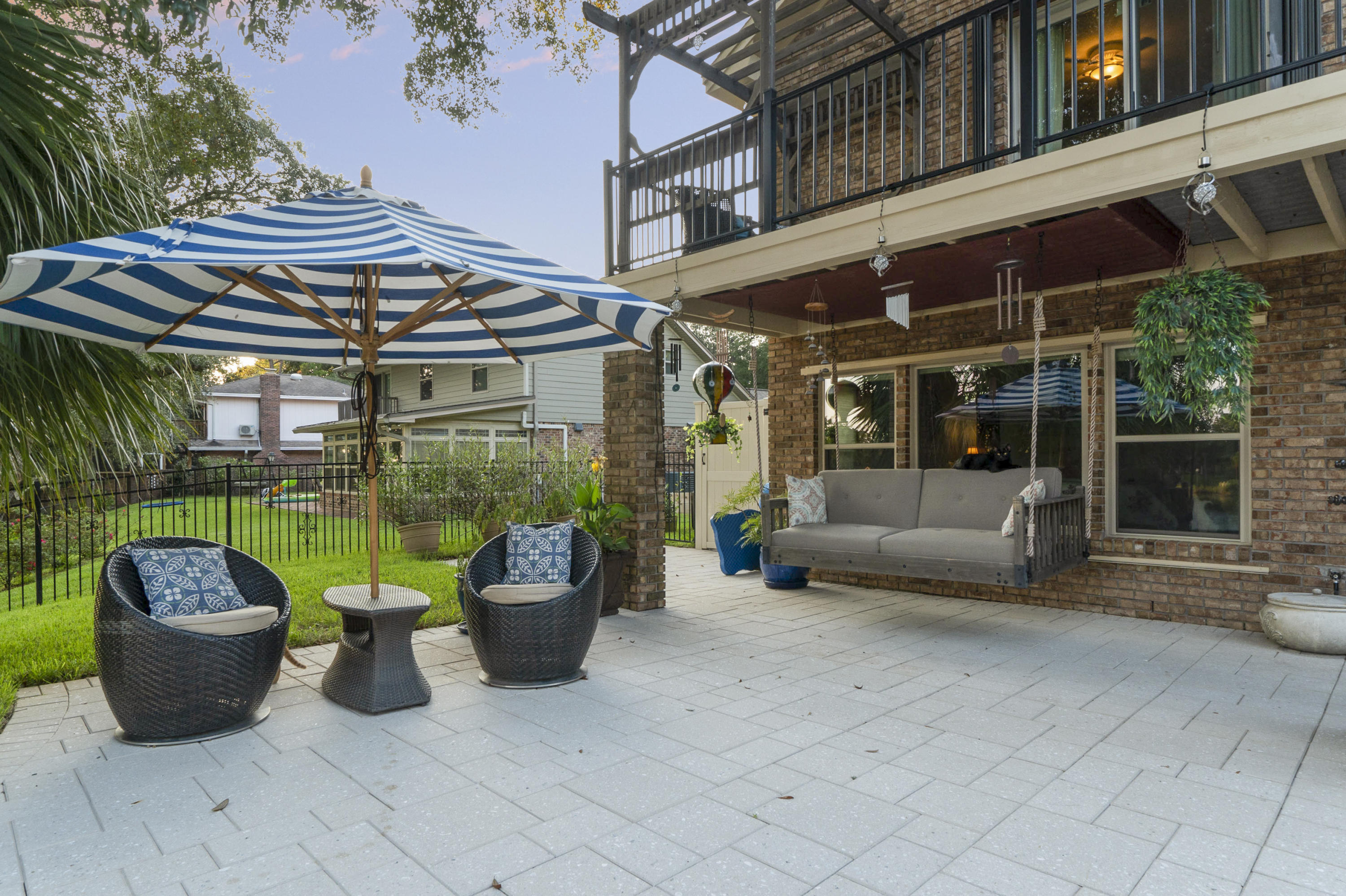 BAYOU POQUITO - Residential