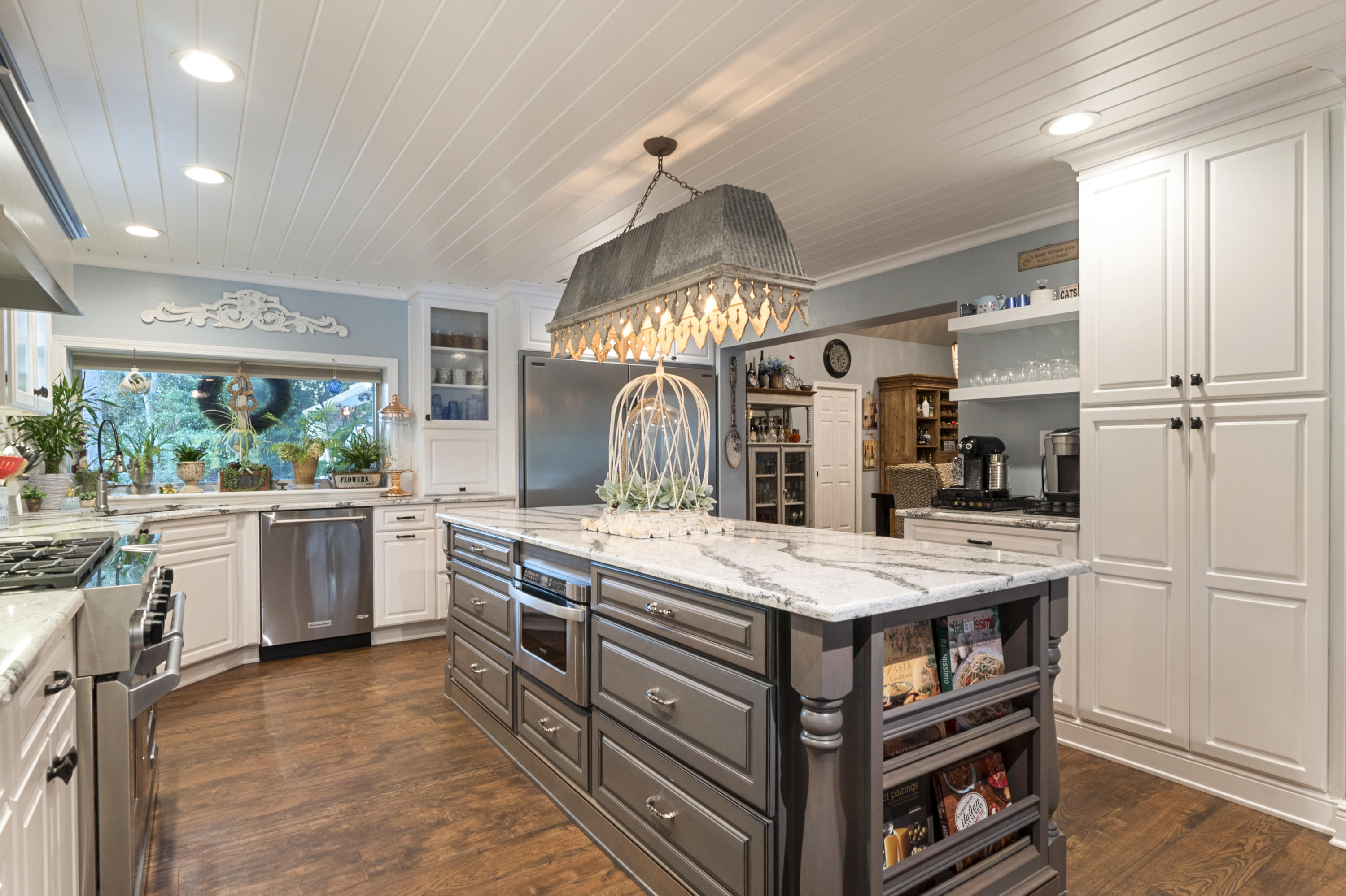 BAYOU POQUITO - Residential