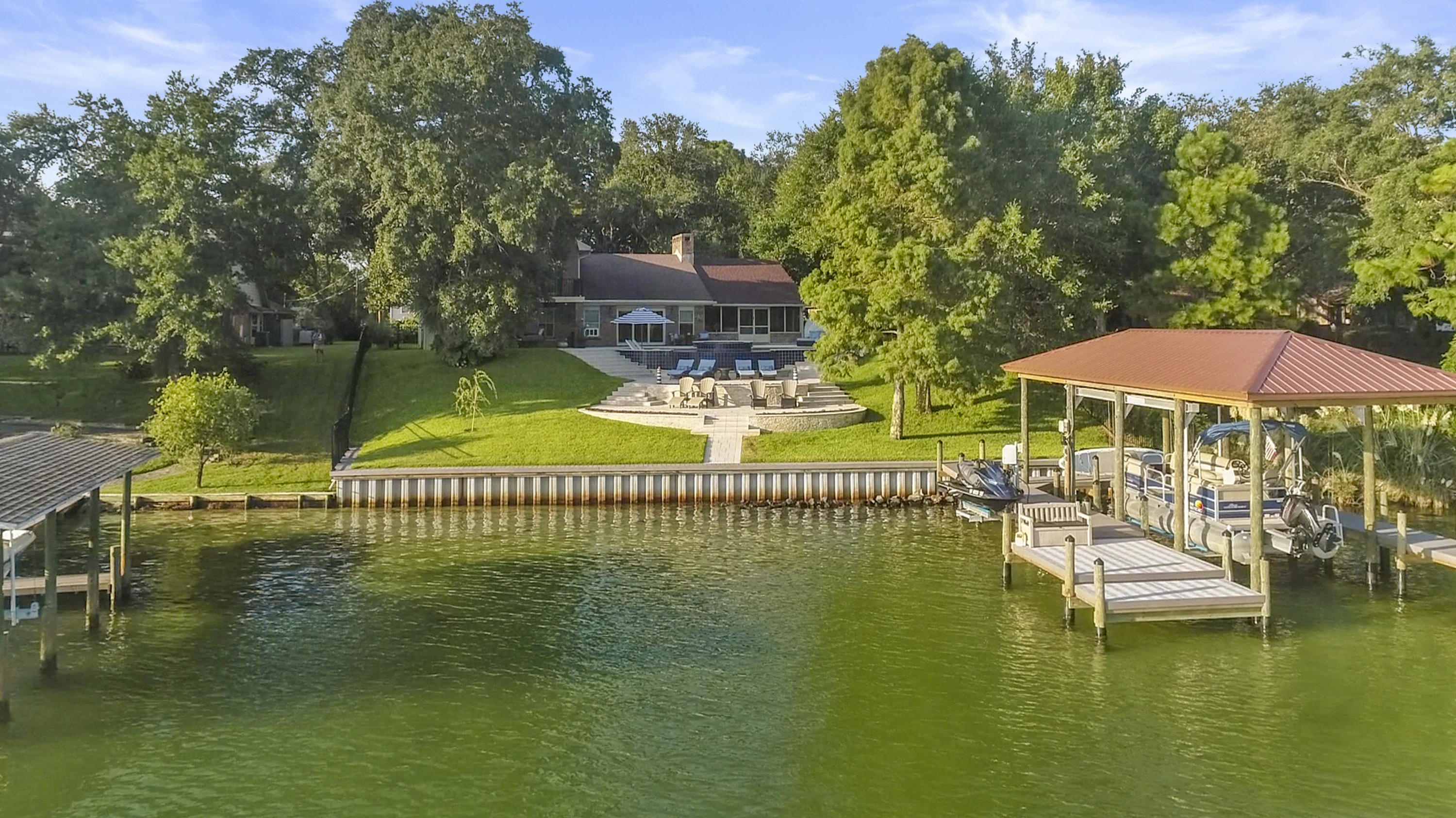 BAYOU POQUITO - Residential