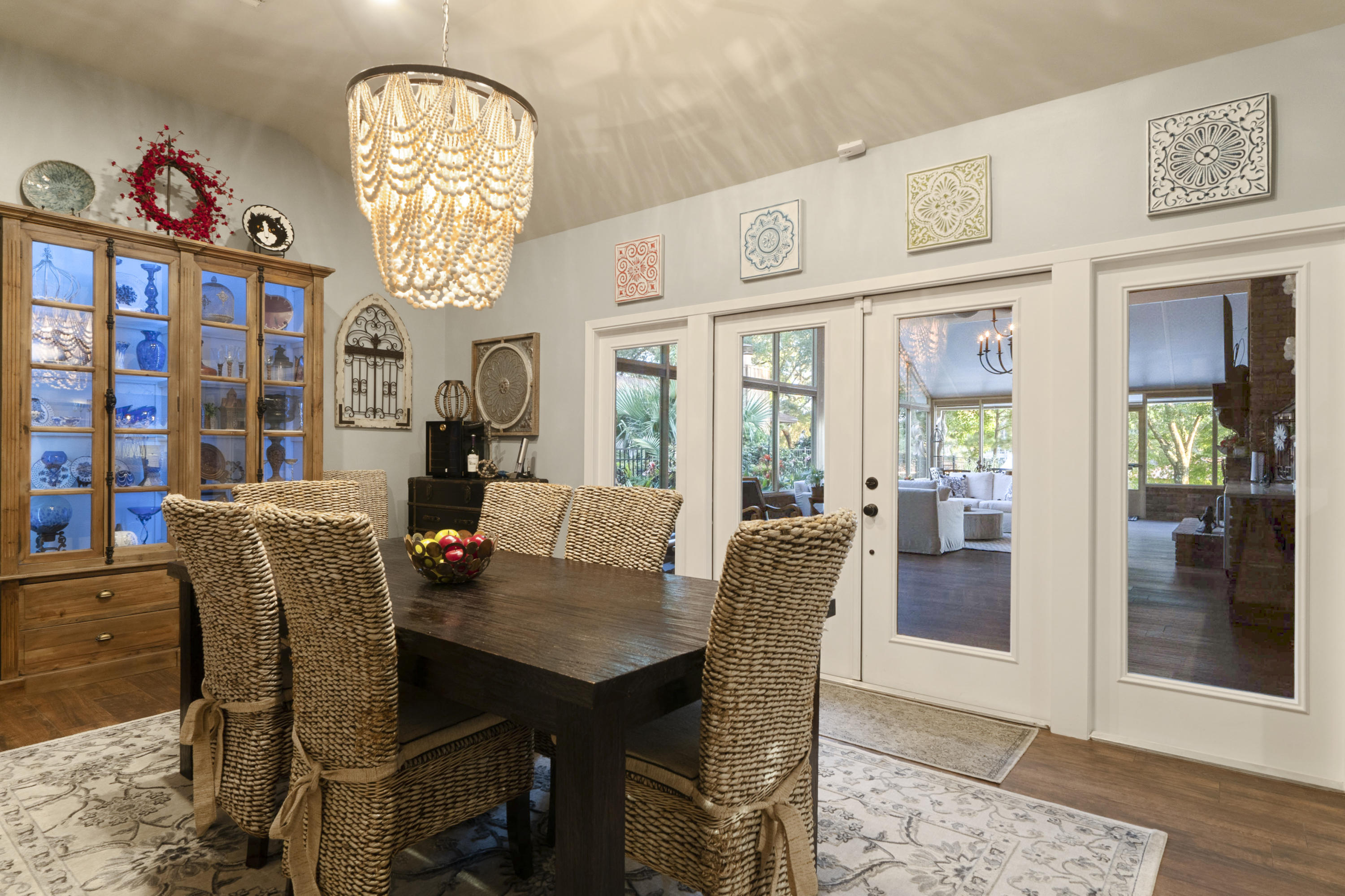 BAYOU POQUITO - Residential