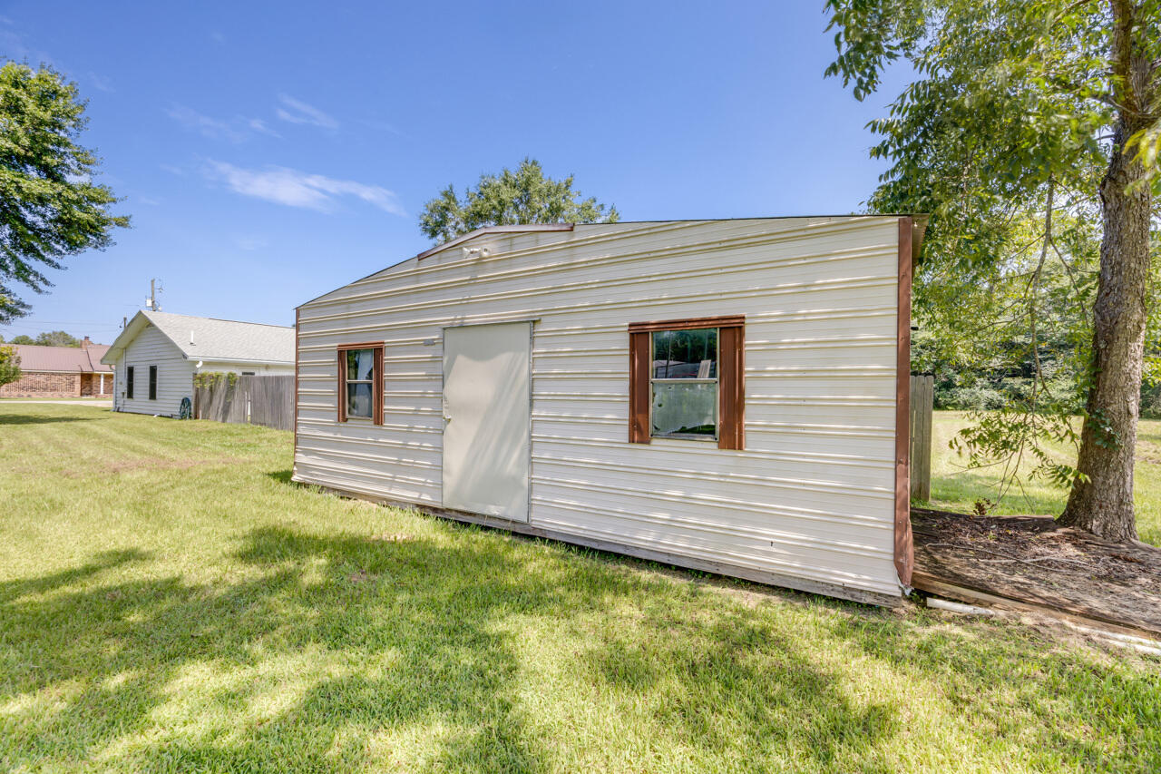 BAKER HEIGHTS - Residential