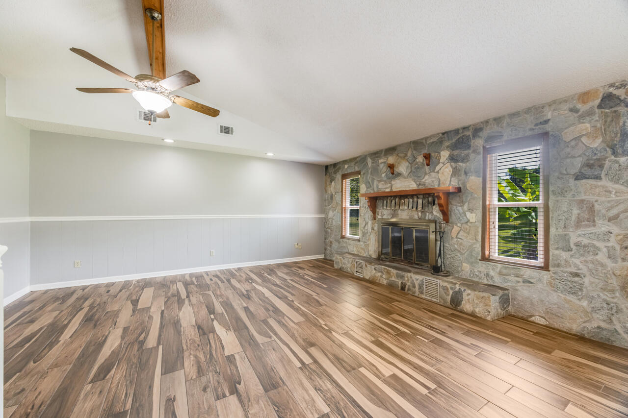 BAKER HEIGHTS - Residential