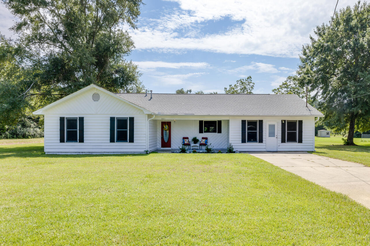 BAKER HEIGHTS - Residential