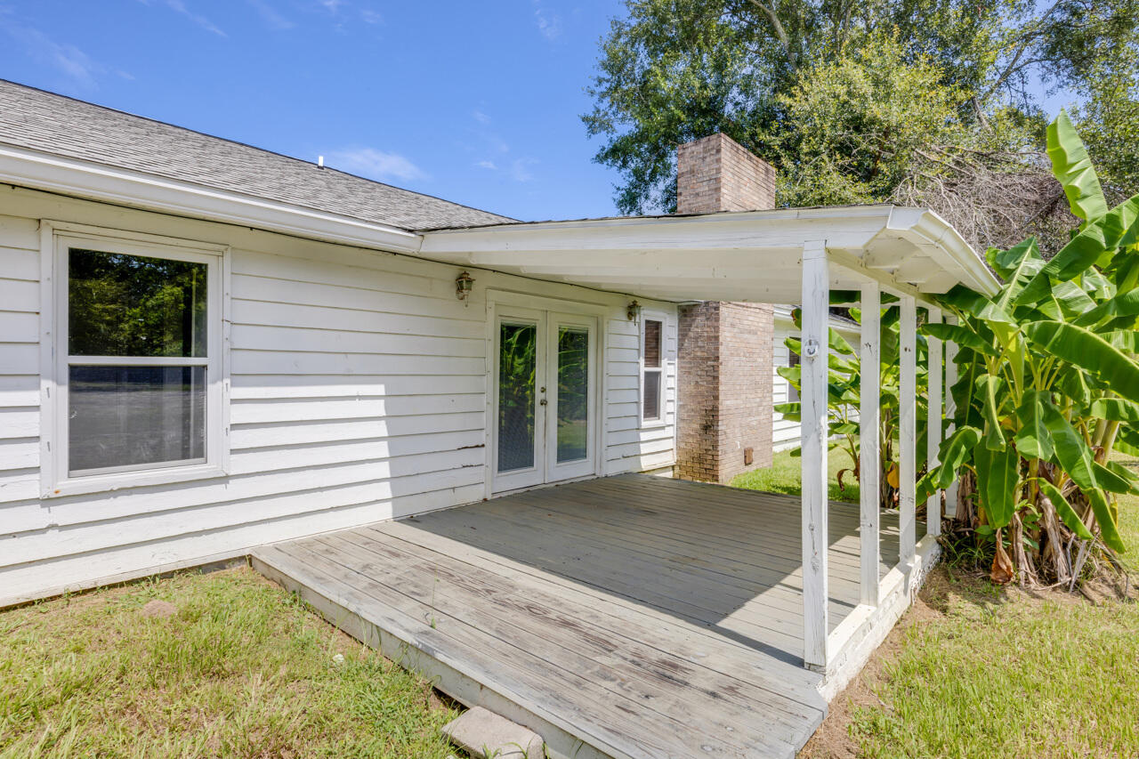 BAKER HEIGHTS - Residential