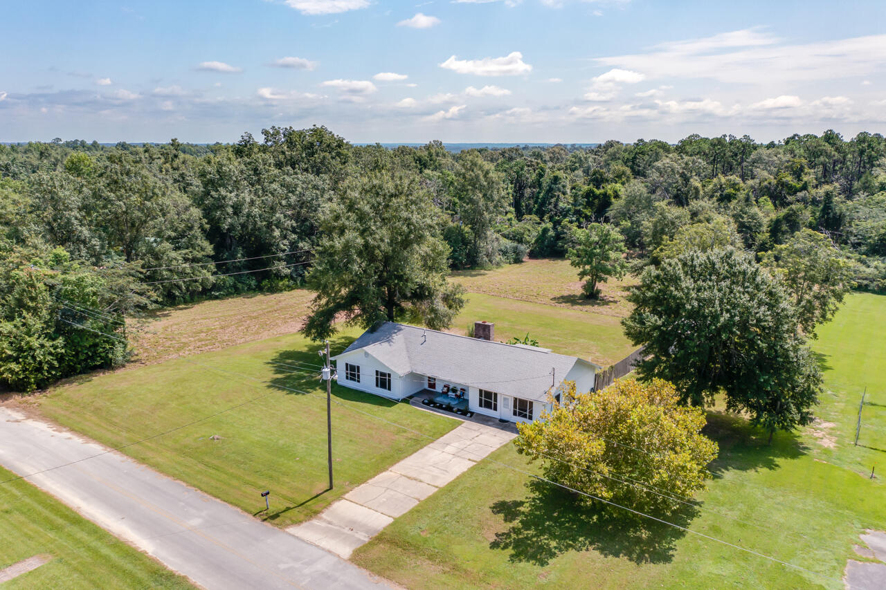 BAKER HEIGHTS - Residential