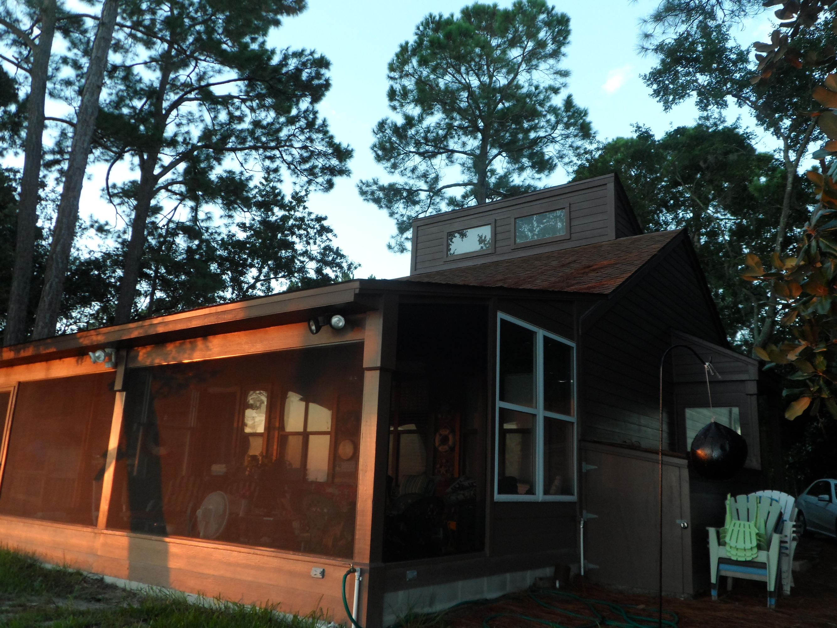 HUCK & TOM'S - Residential