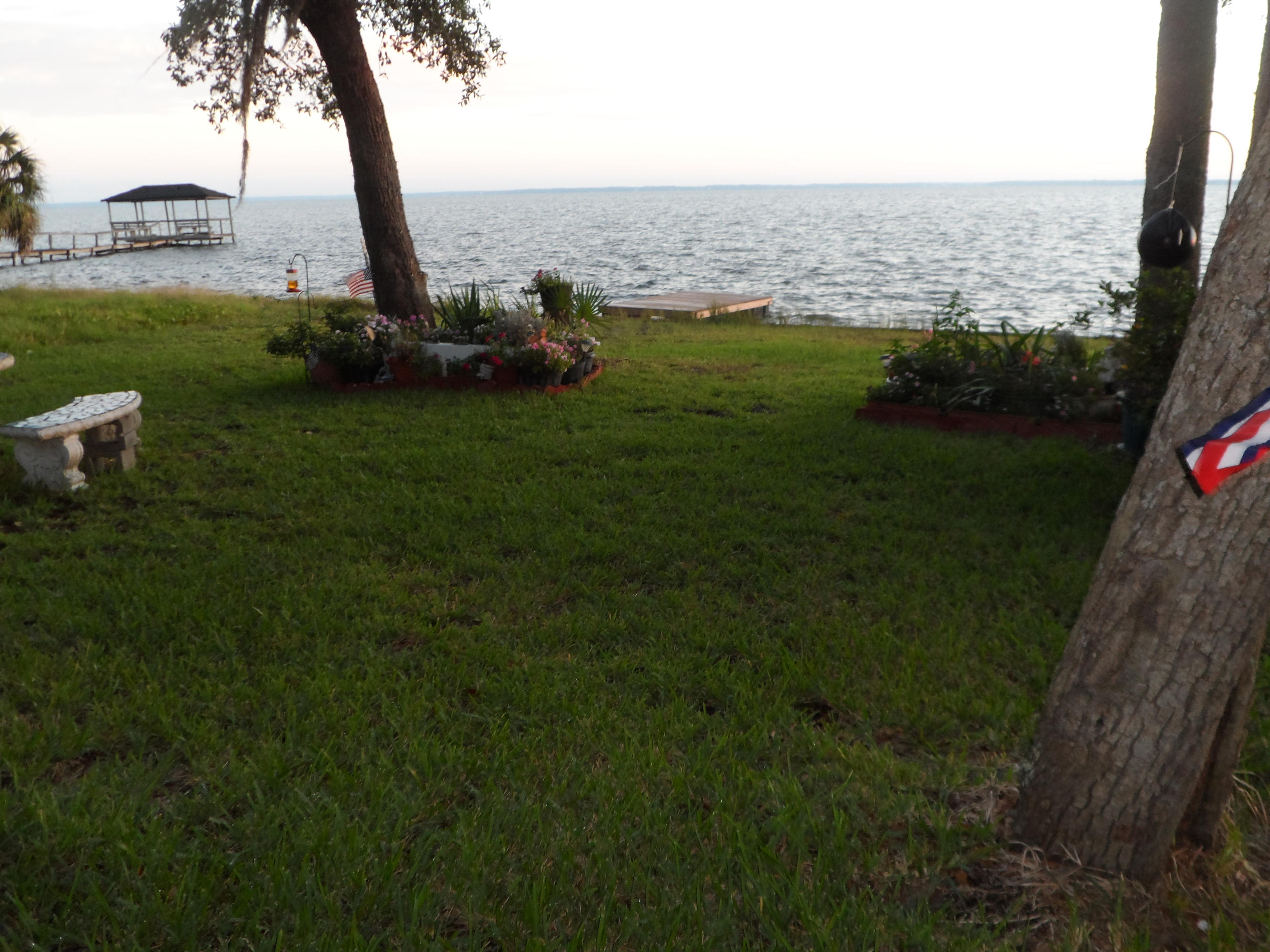 HUCK & TOM'S - Residential