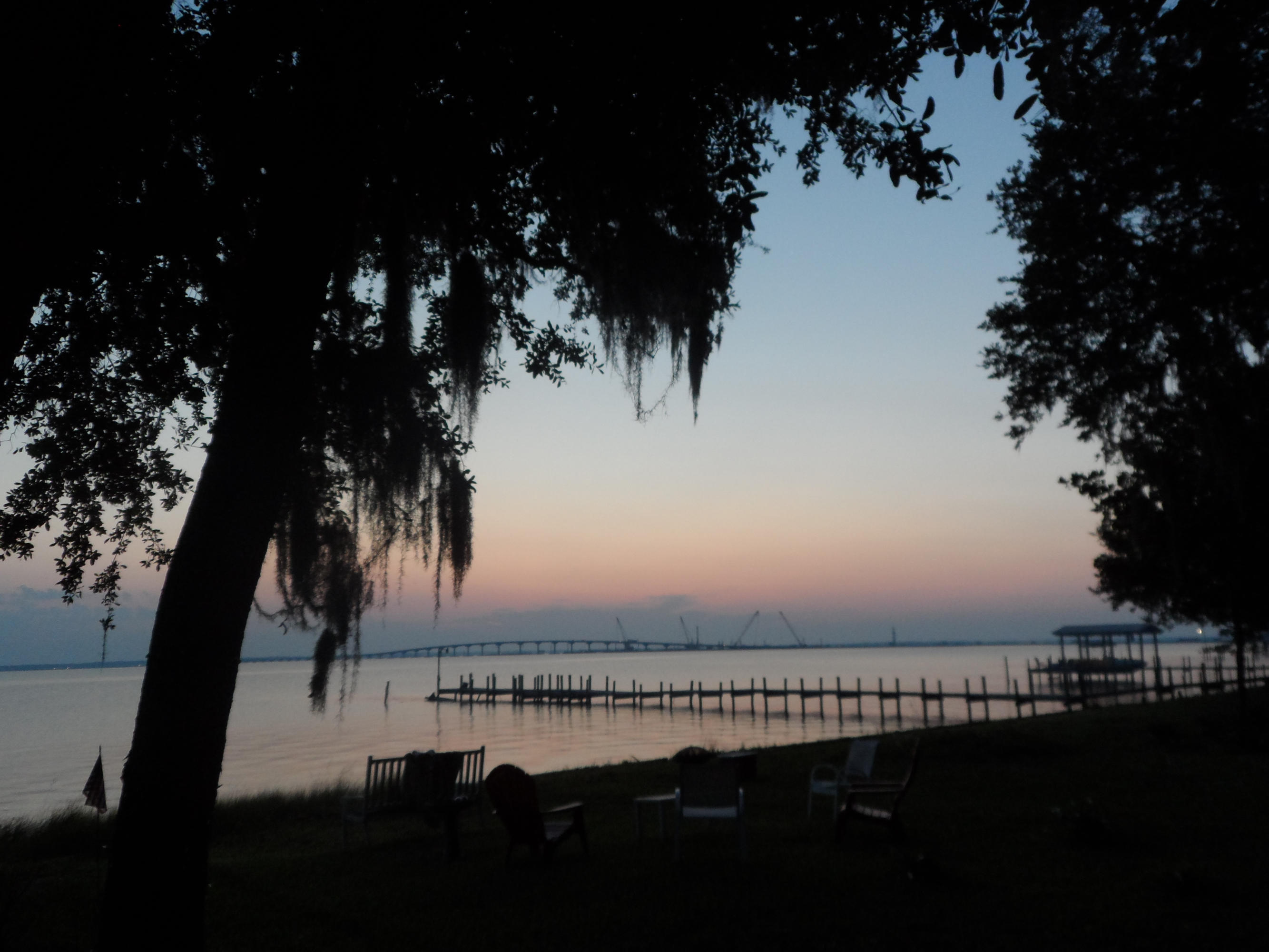 HUCK & TOM'S - Residential