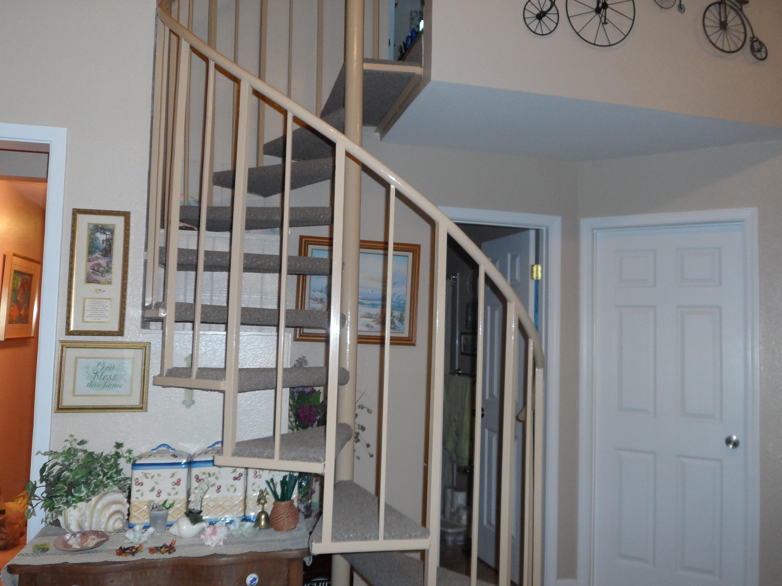 HUCK & TOM'S - Residential