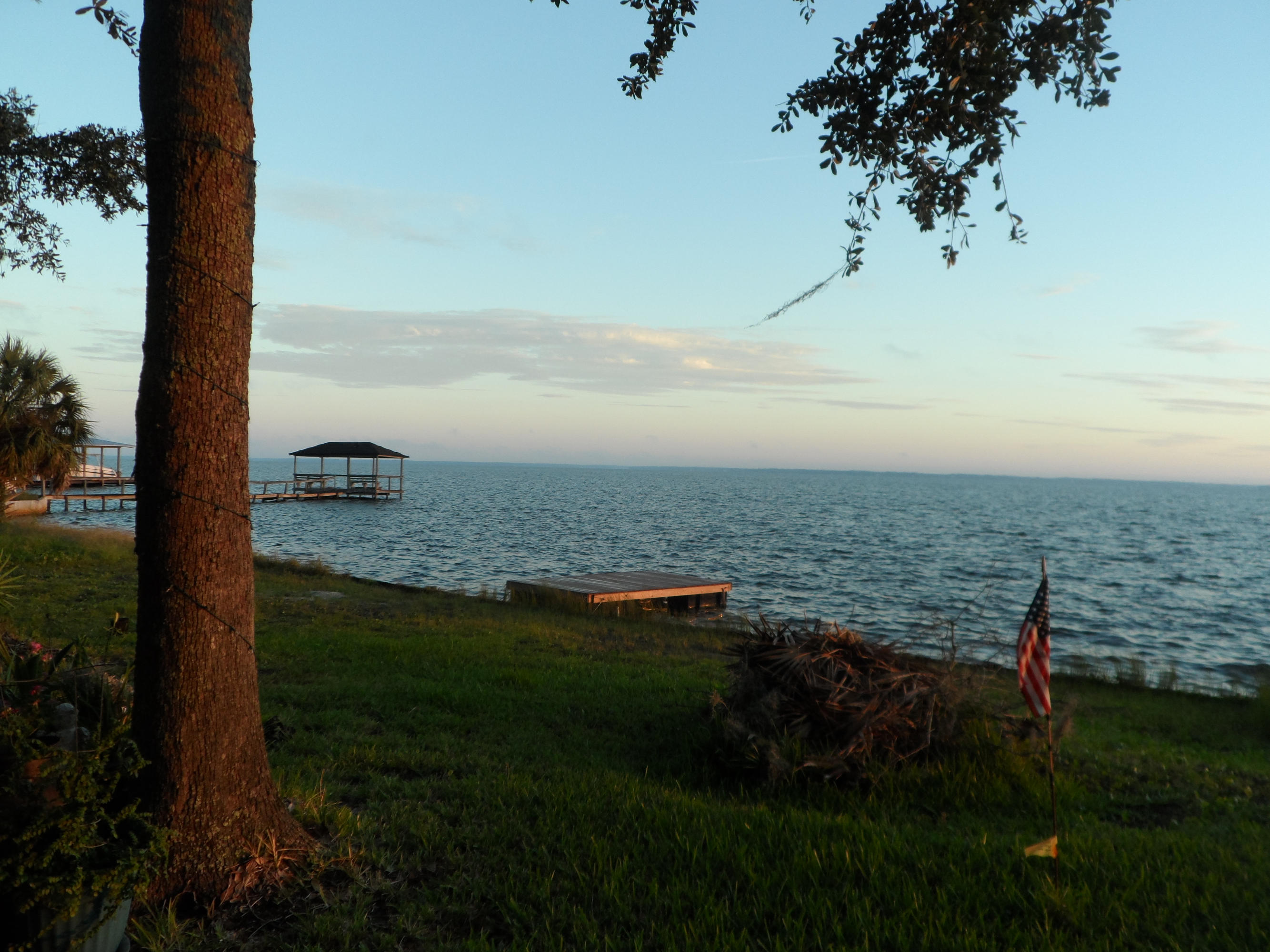 HUCK & TOM'S - Residential