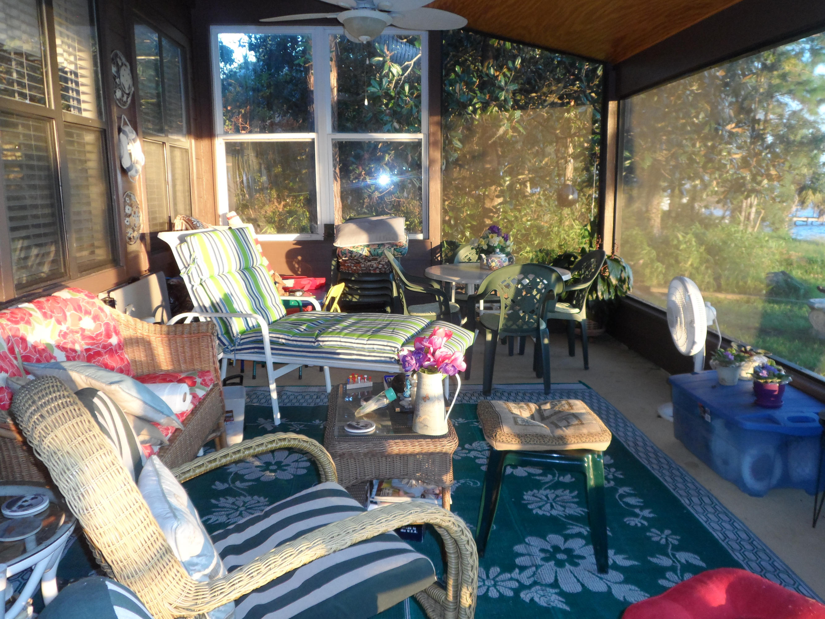 HUCK & TOM'S - Residential