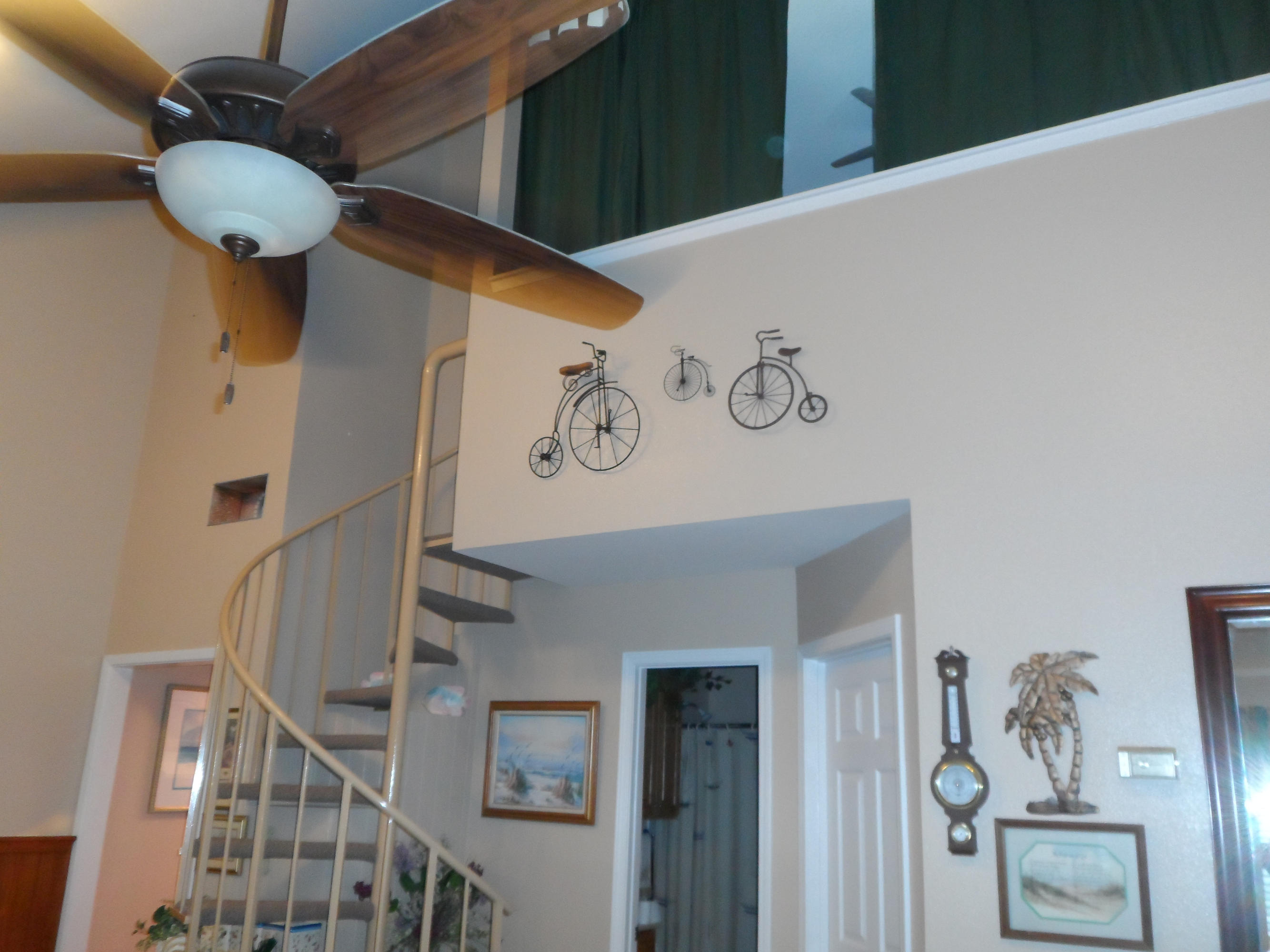 HUCK & TOM'S - Residential