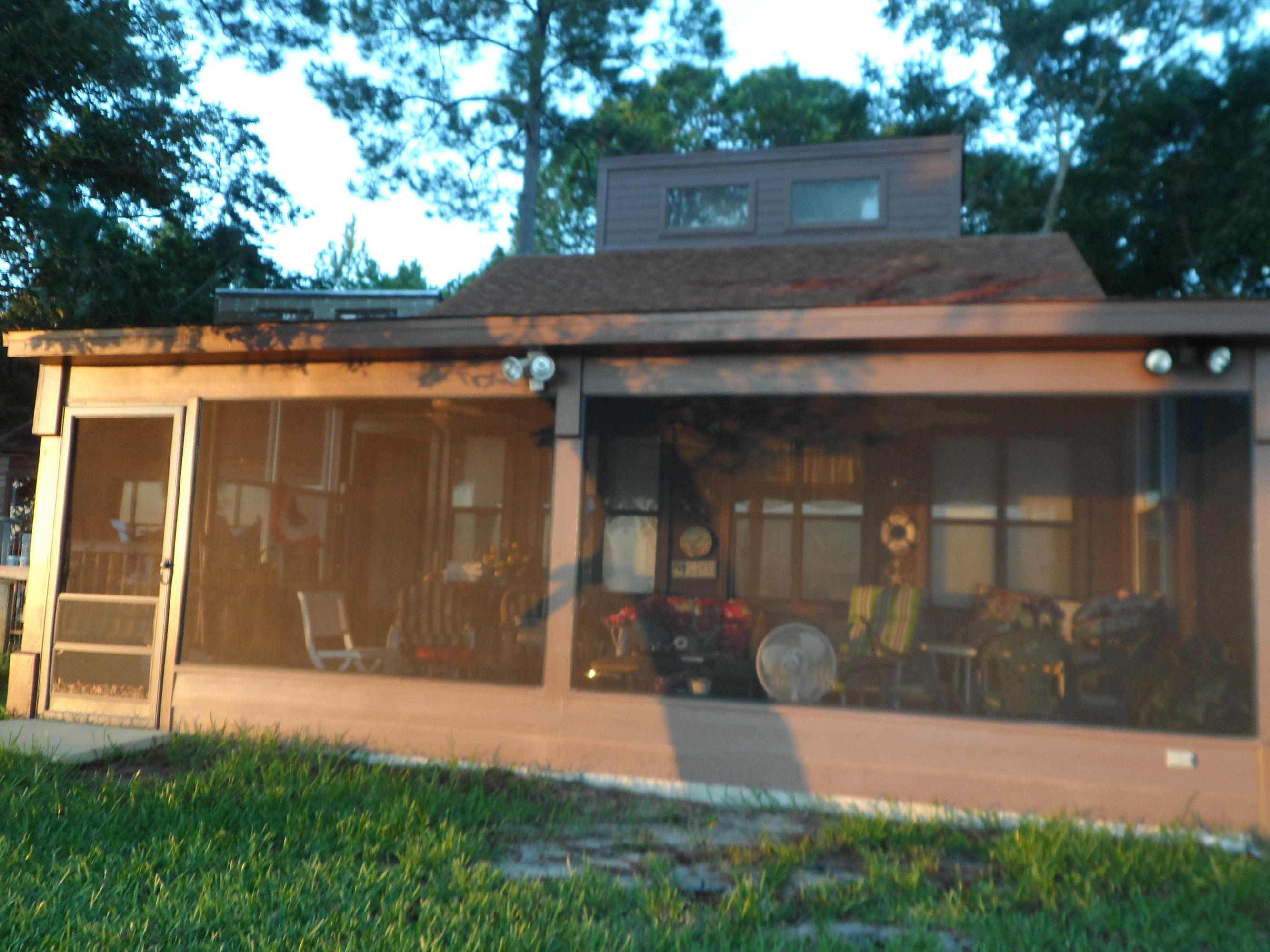 HUCK & TOM'S - Residential