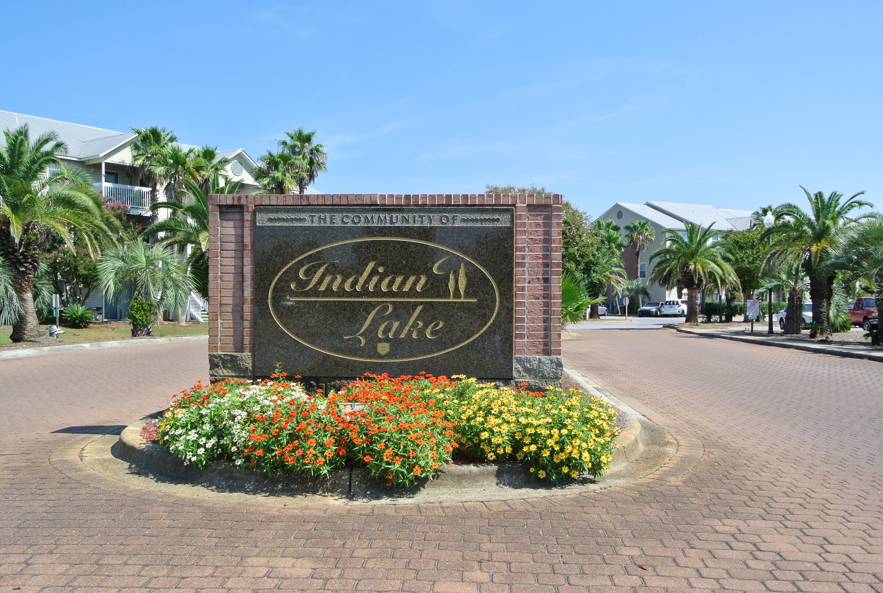 INDIAN LAKE - Residential