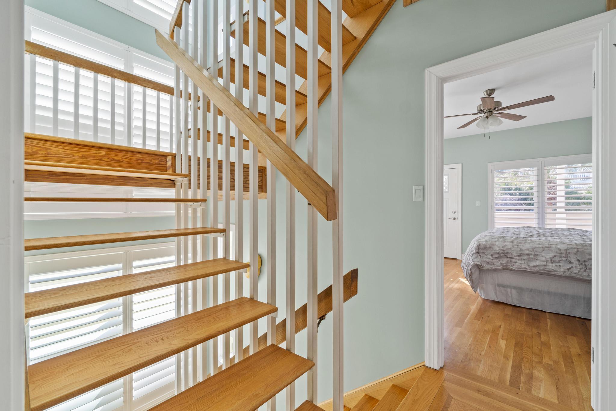 CRYSTAL BEACH - Residential
