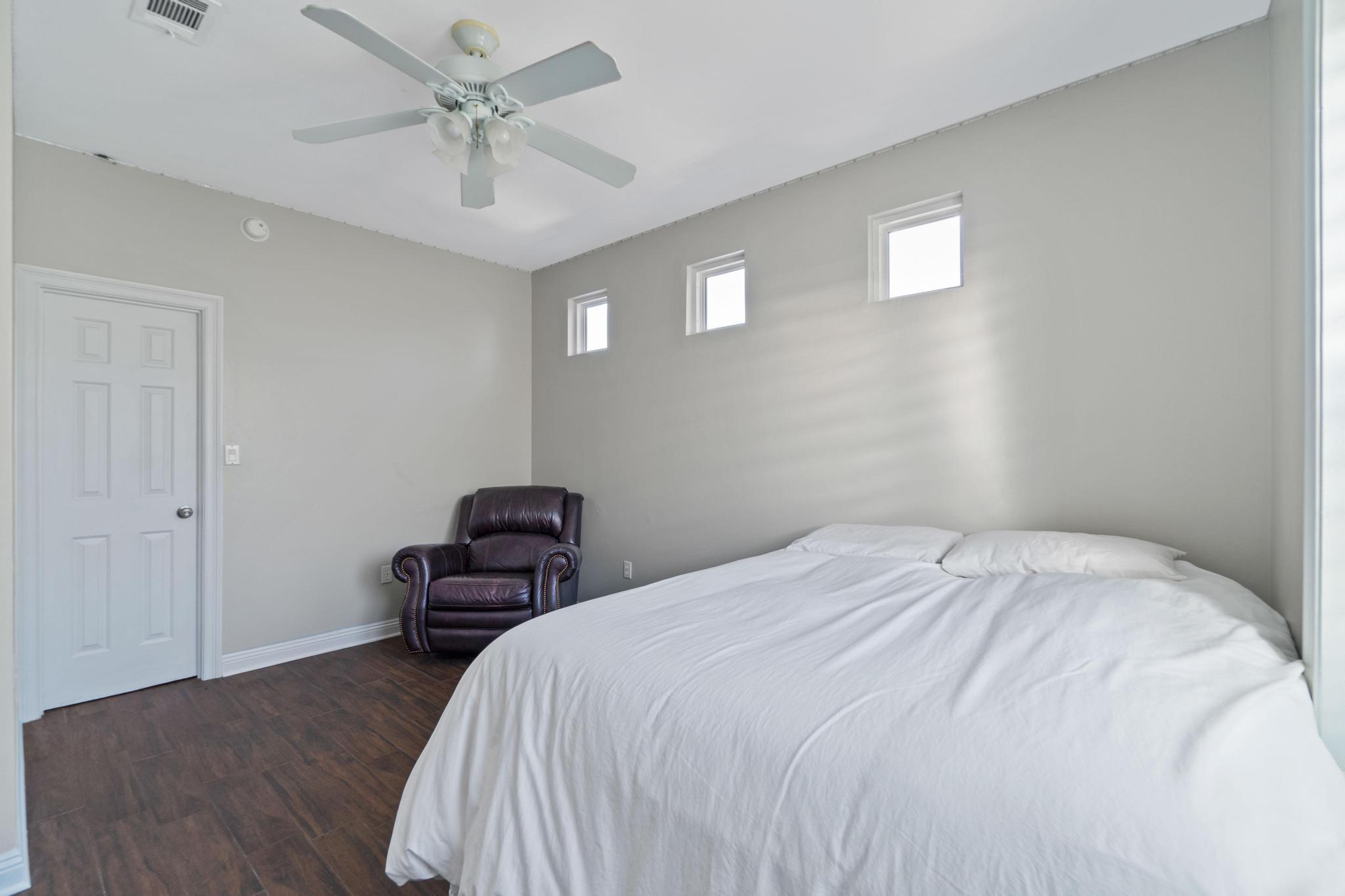 CRYSTAL BEACH - Residential