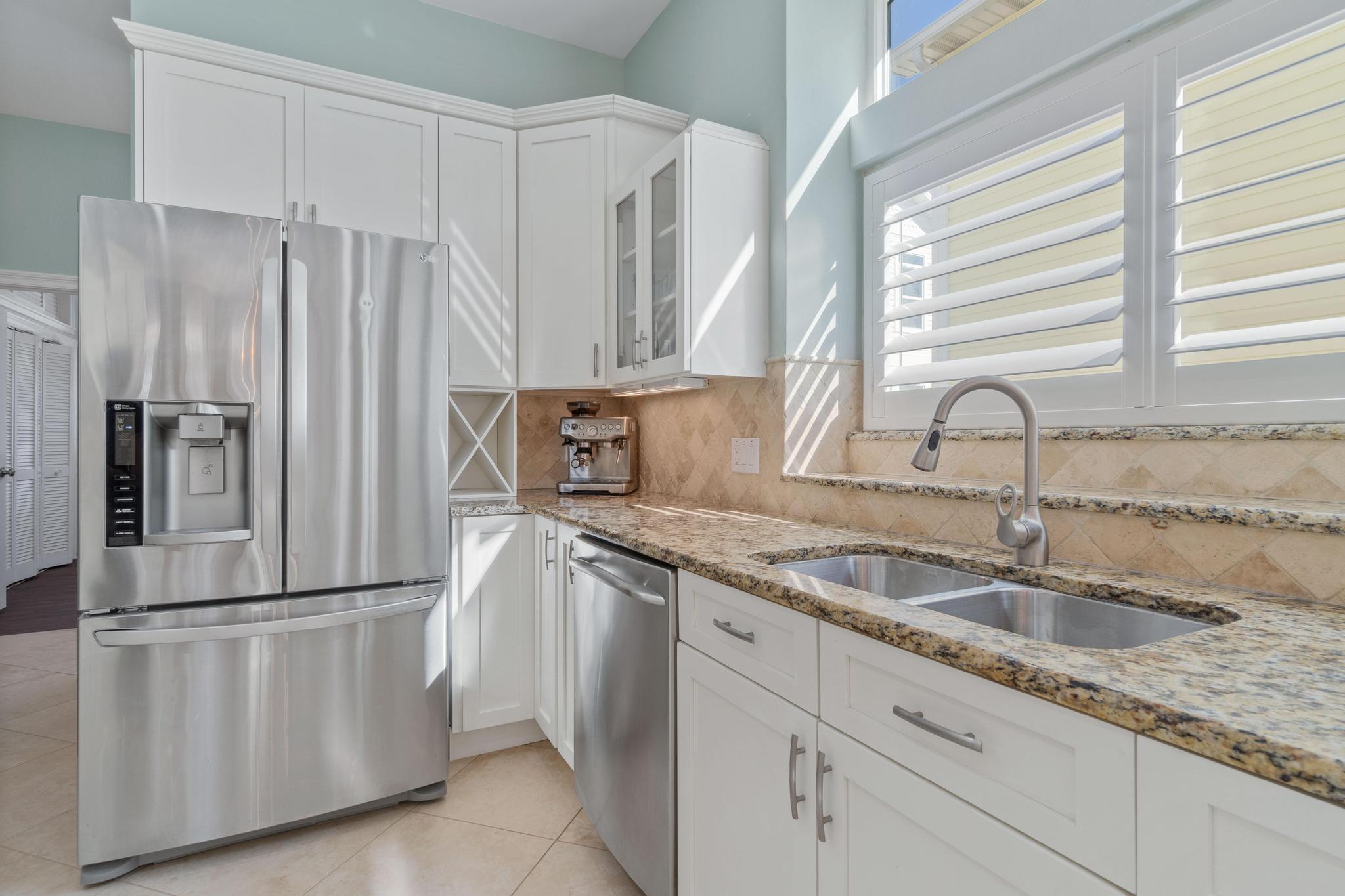 CRYSTAL BEACH - Residential