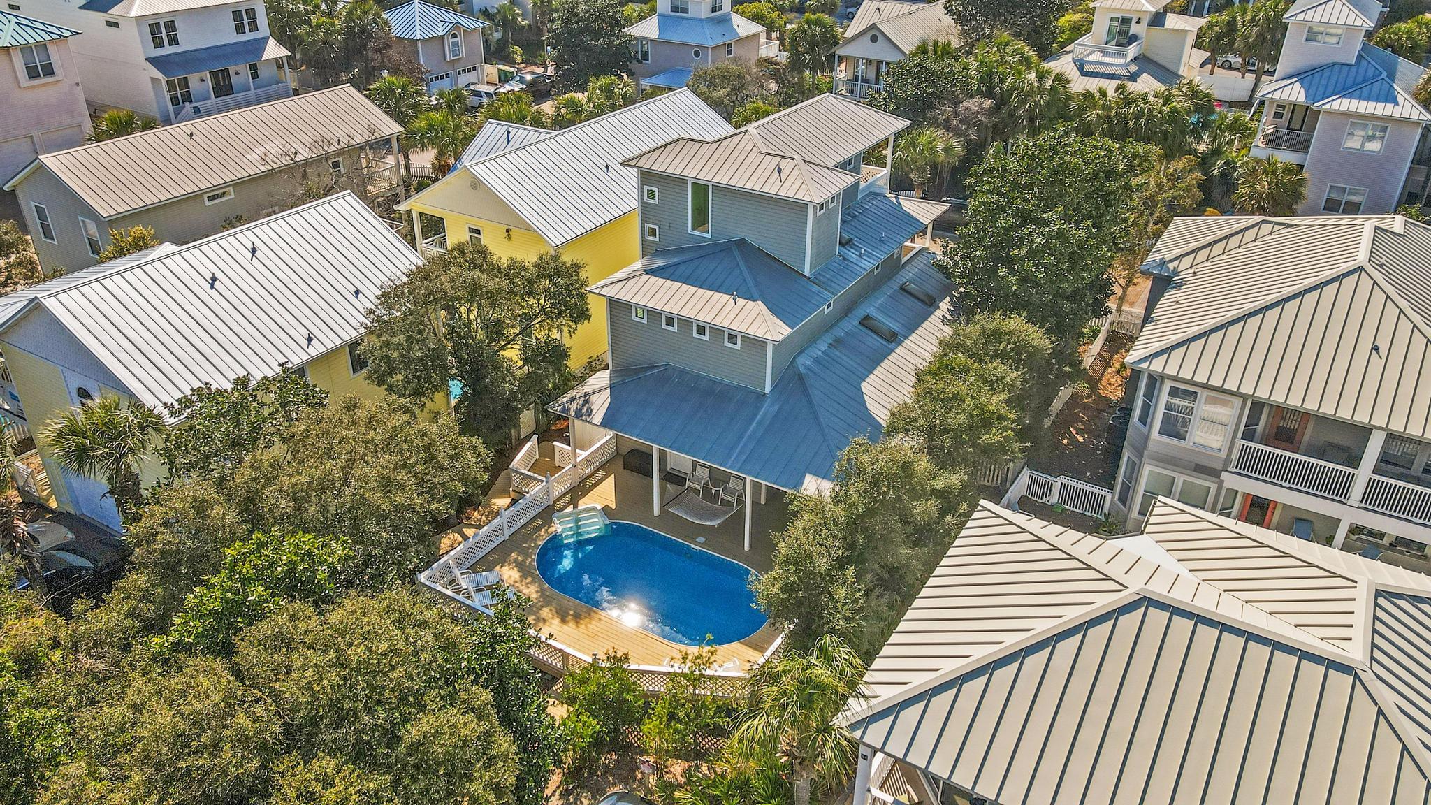 CRYSTAL BEACH - Residential