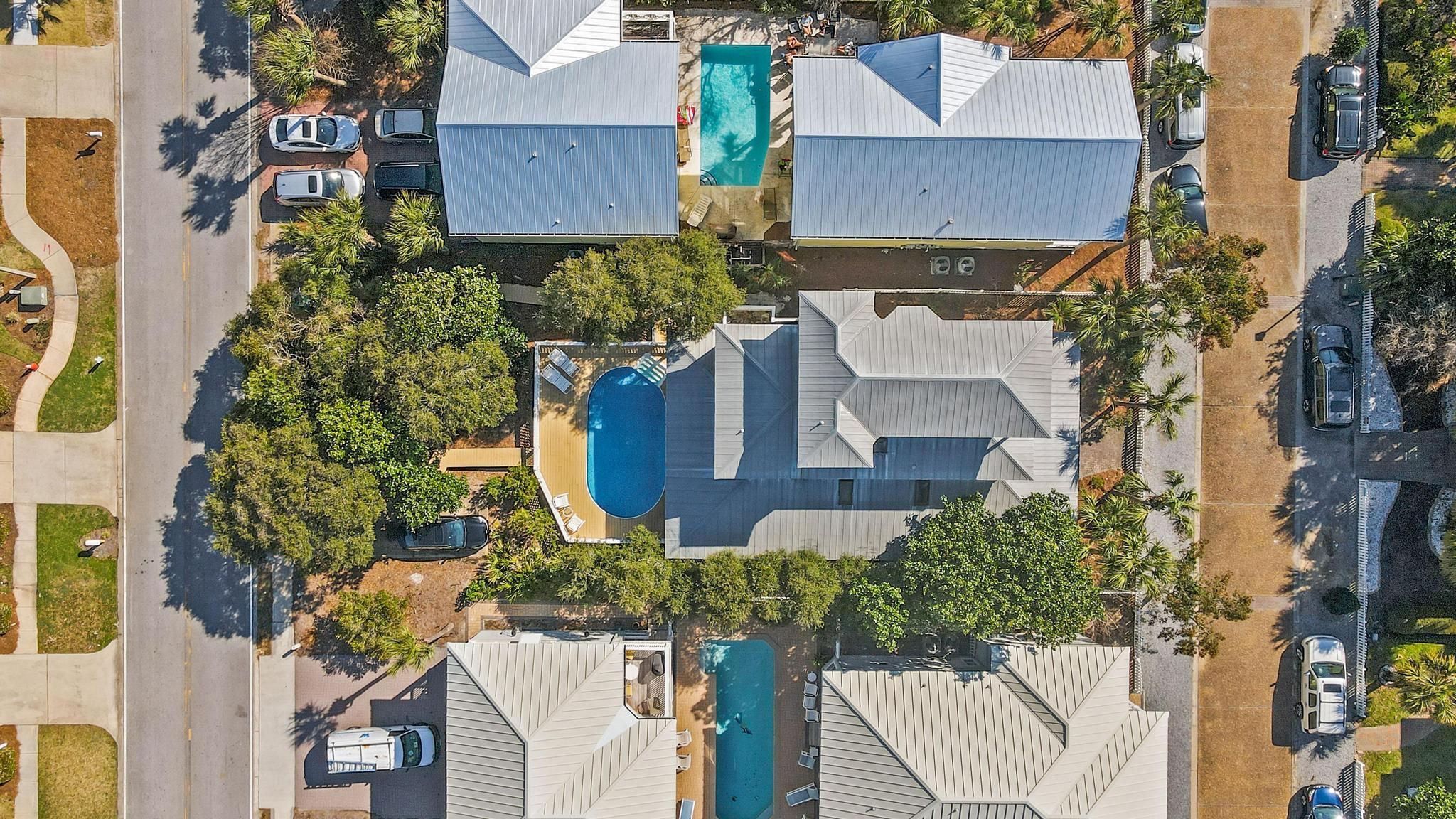 CRYSTAL BEACH - Residential